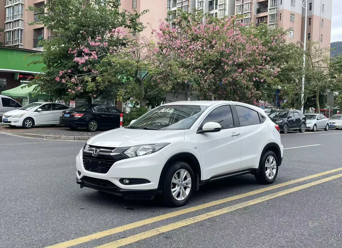 Honda Vezel (Binzhi)  из Китая