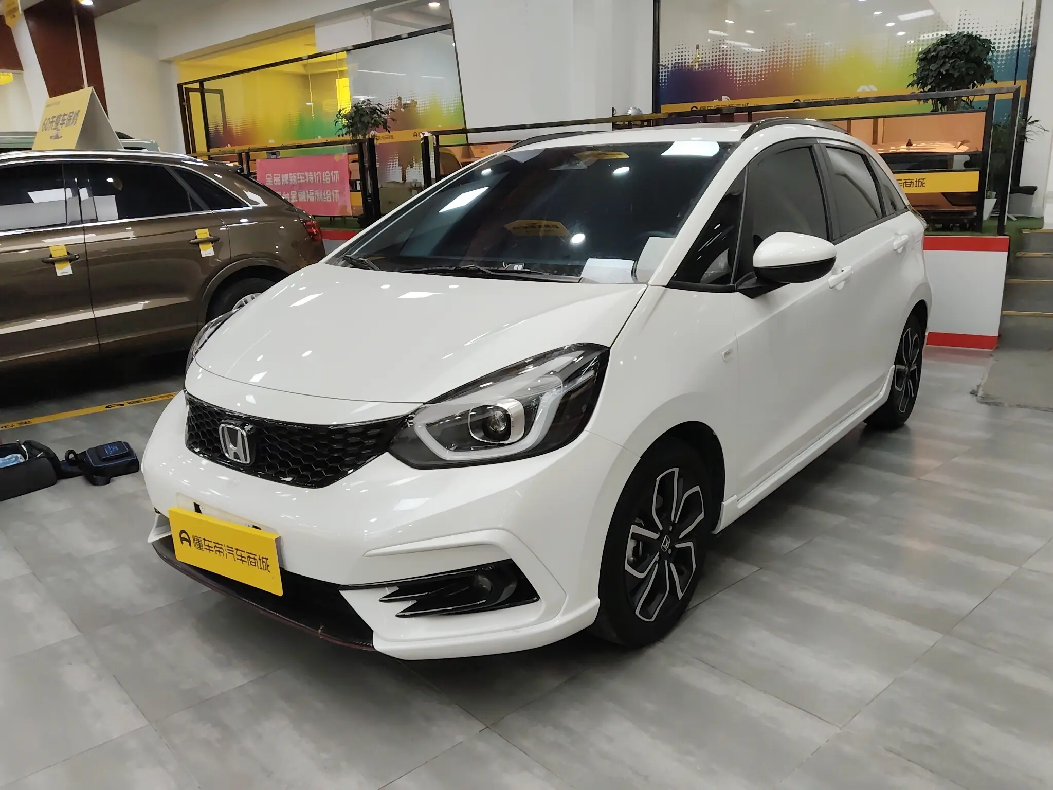 Honda HONDA LIFE  из Китая