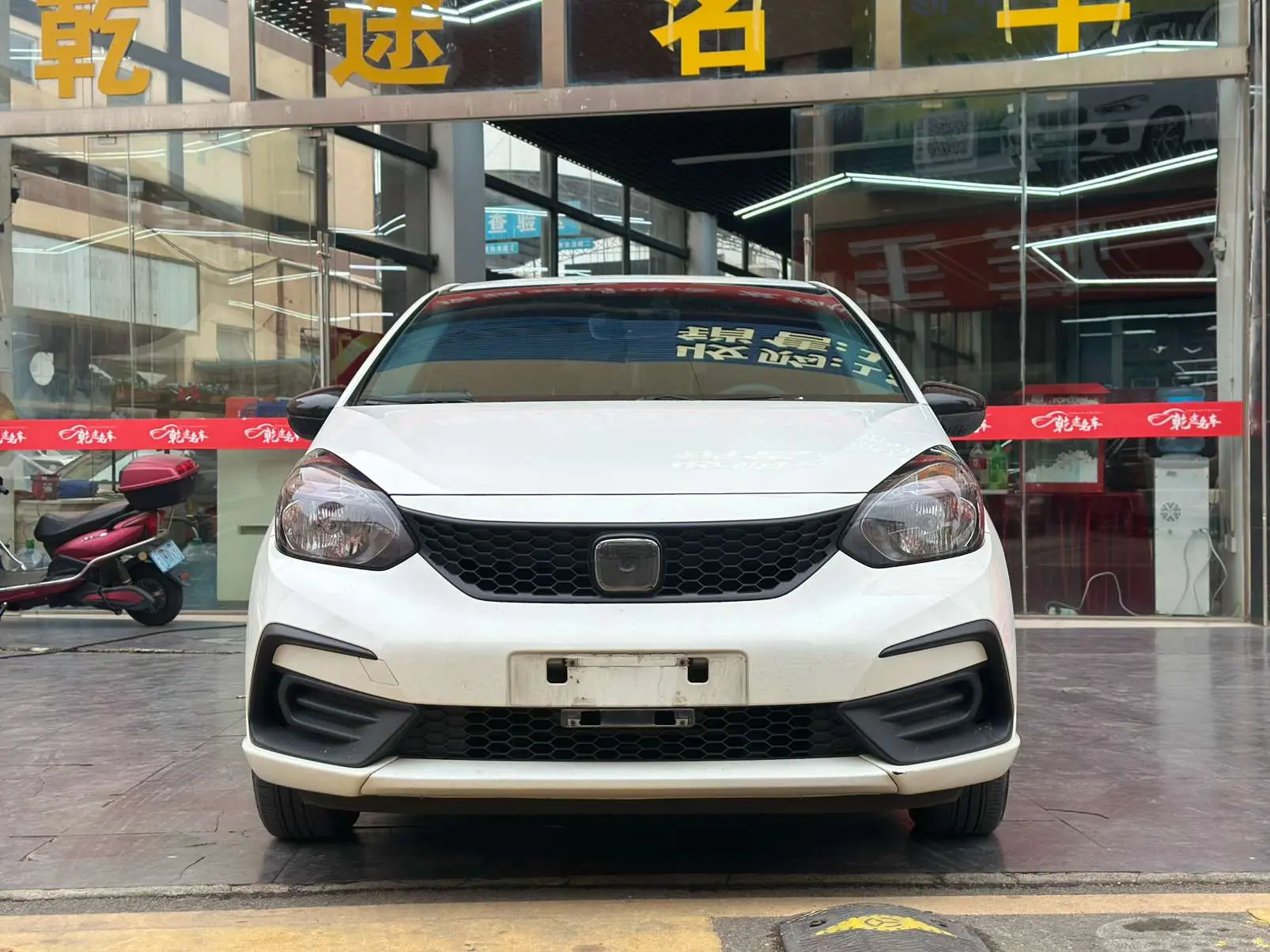 Honda Fit  из Китая