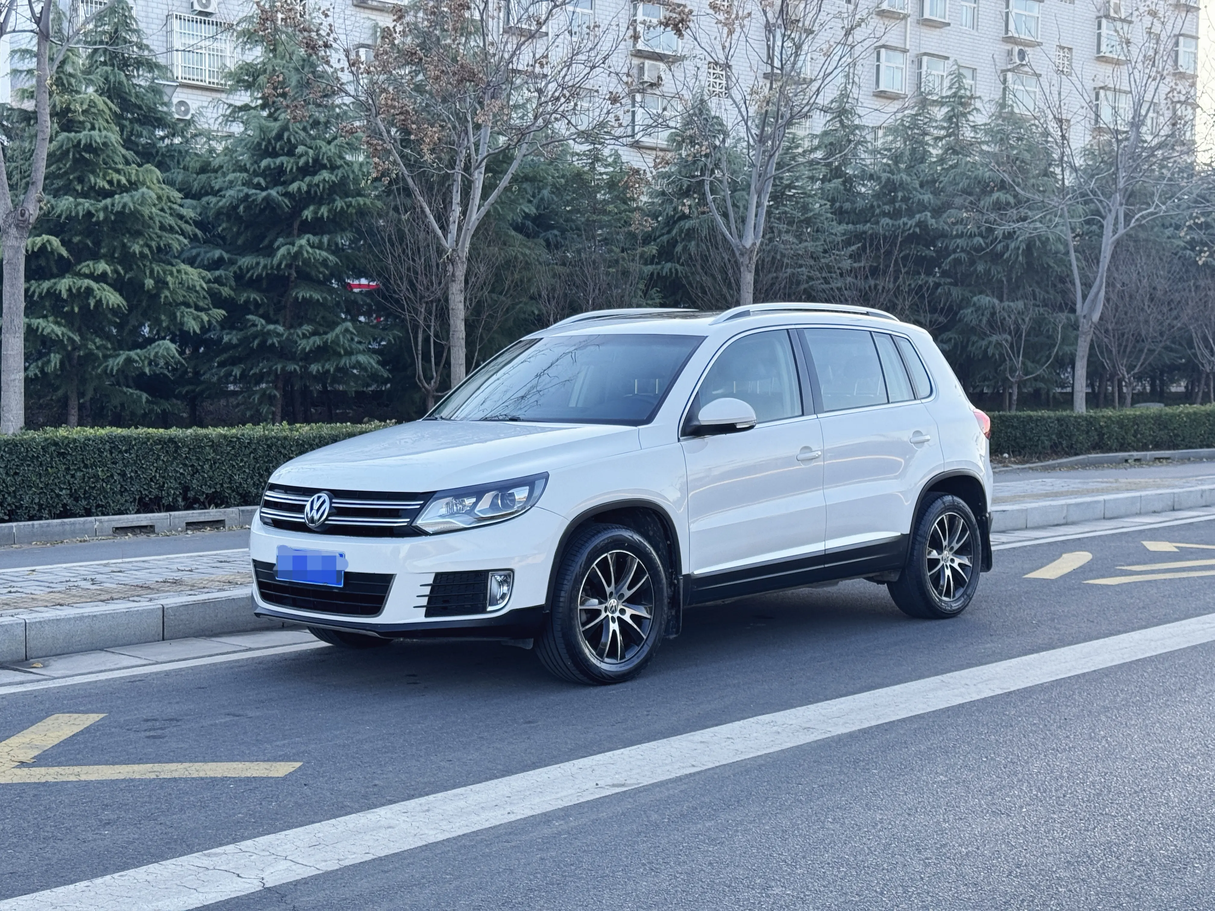 Volkswagen Tiguan  из Китая
