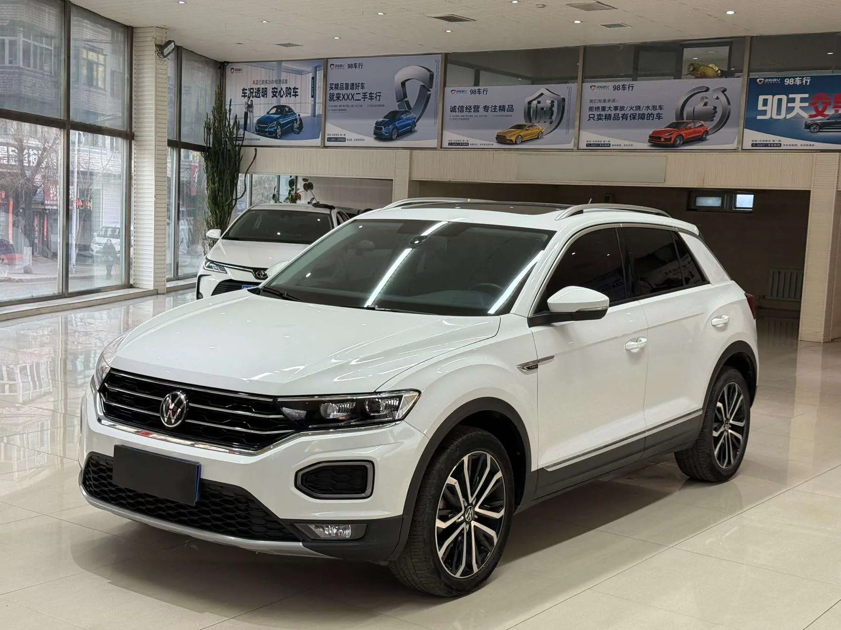 Volkswagen T-Roc  из Китая