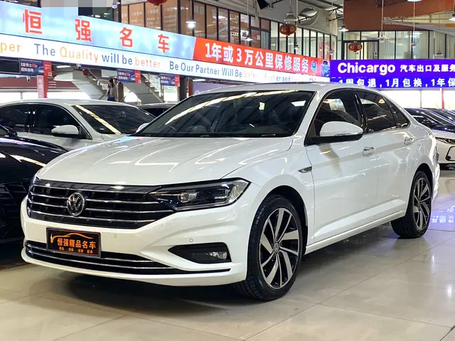 Volkswagen Sagitar  из Китая