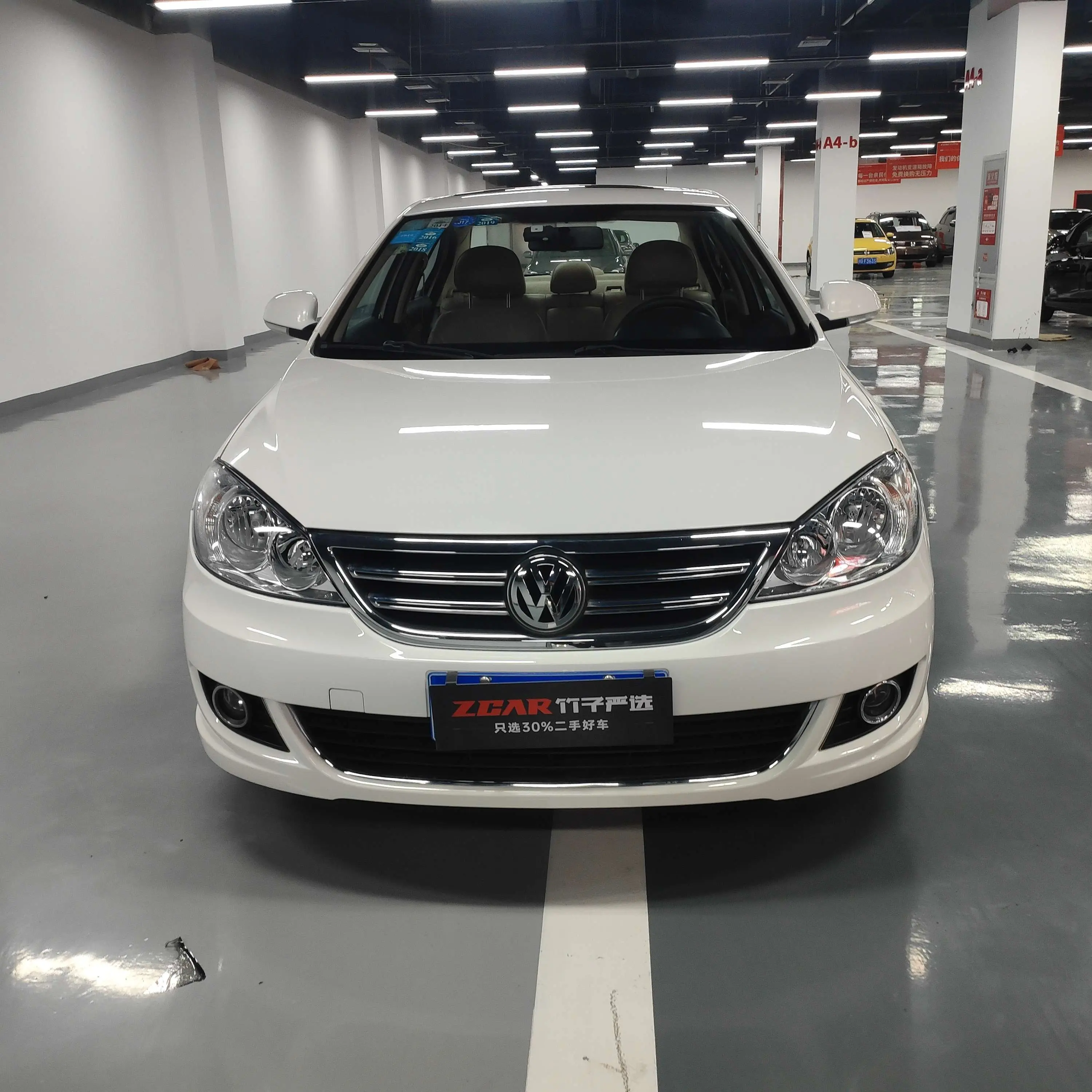 Volkswagen Lavida  из Китая