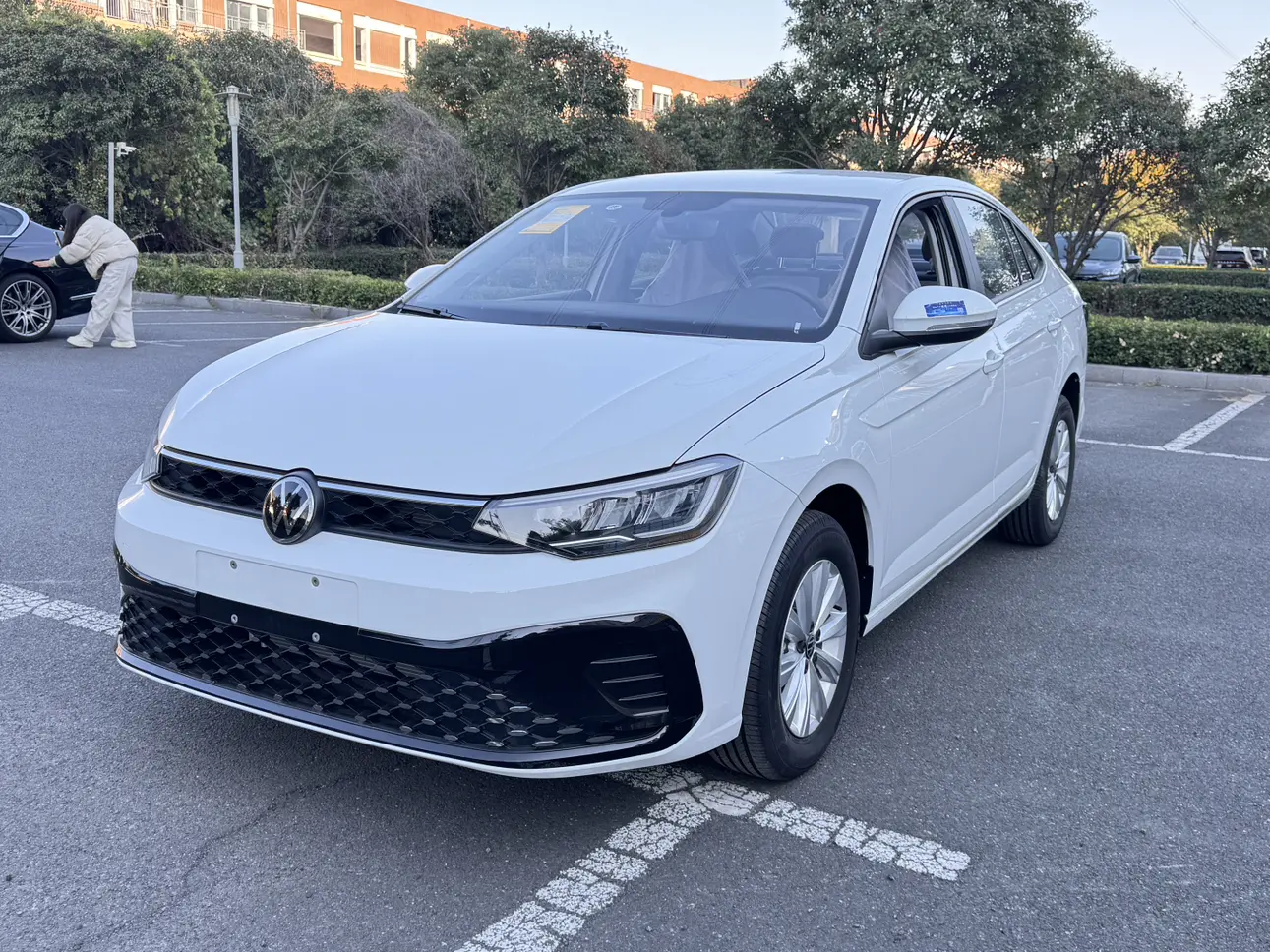 Volkswagen Lavida  из Китая