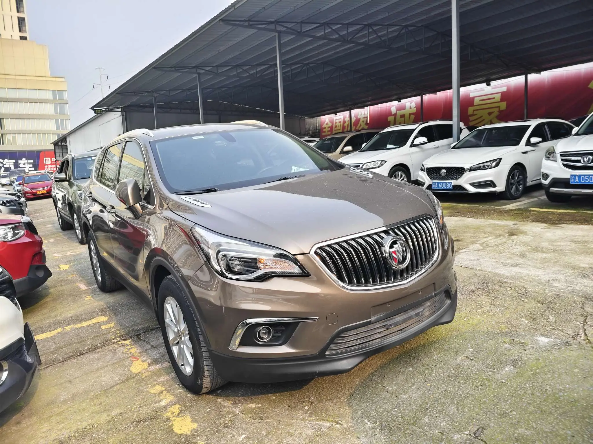 Buick Envision  из Китая