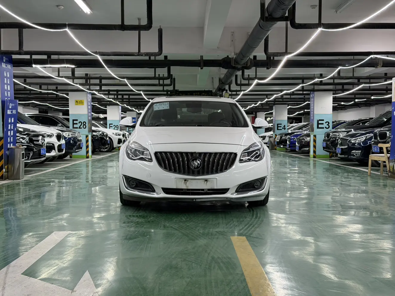 Buick Majesty  из Китая