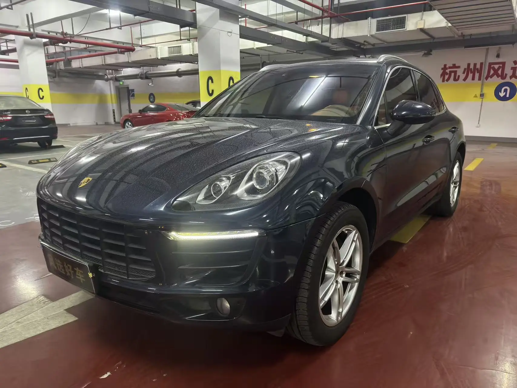 Porsche Macan  из Китая