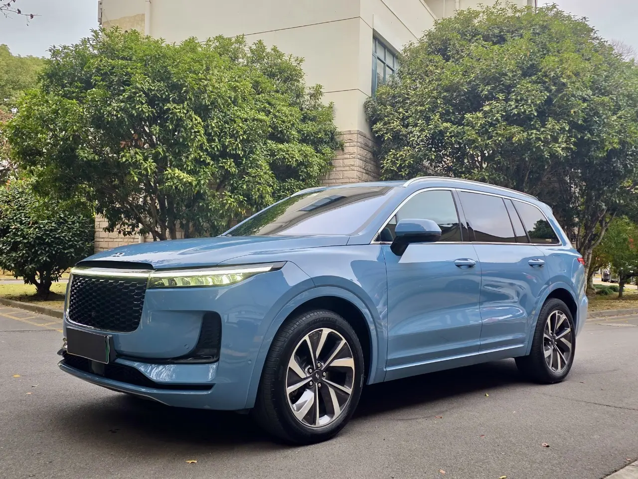 Li ONE (Ideal ONE)  из Китая