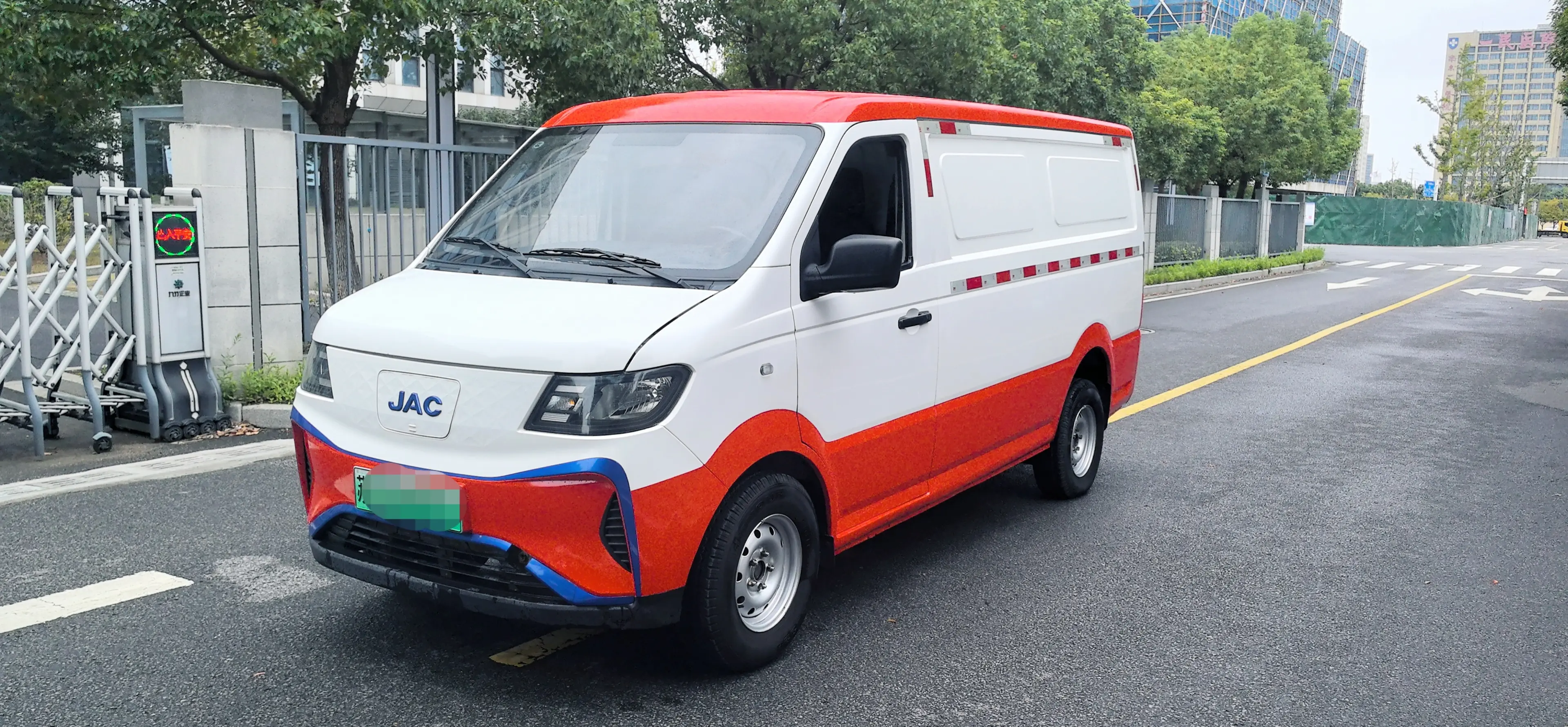 Jiangxi Blue cat  из Китая