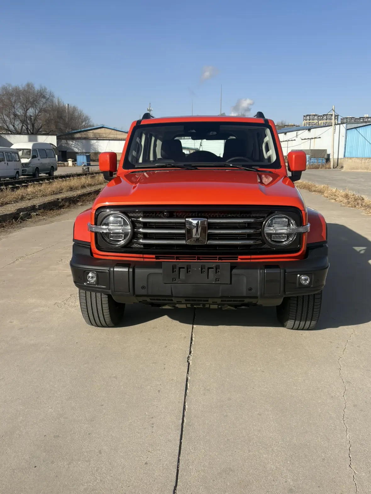 Tank 300  из Китая