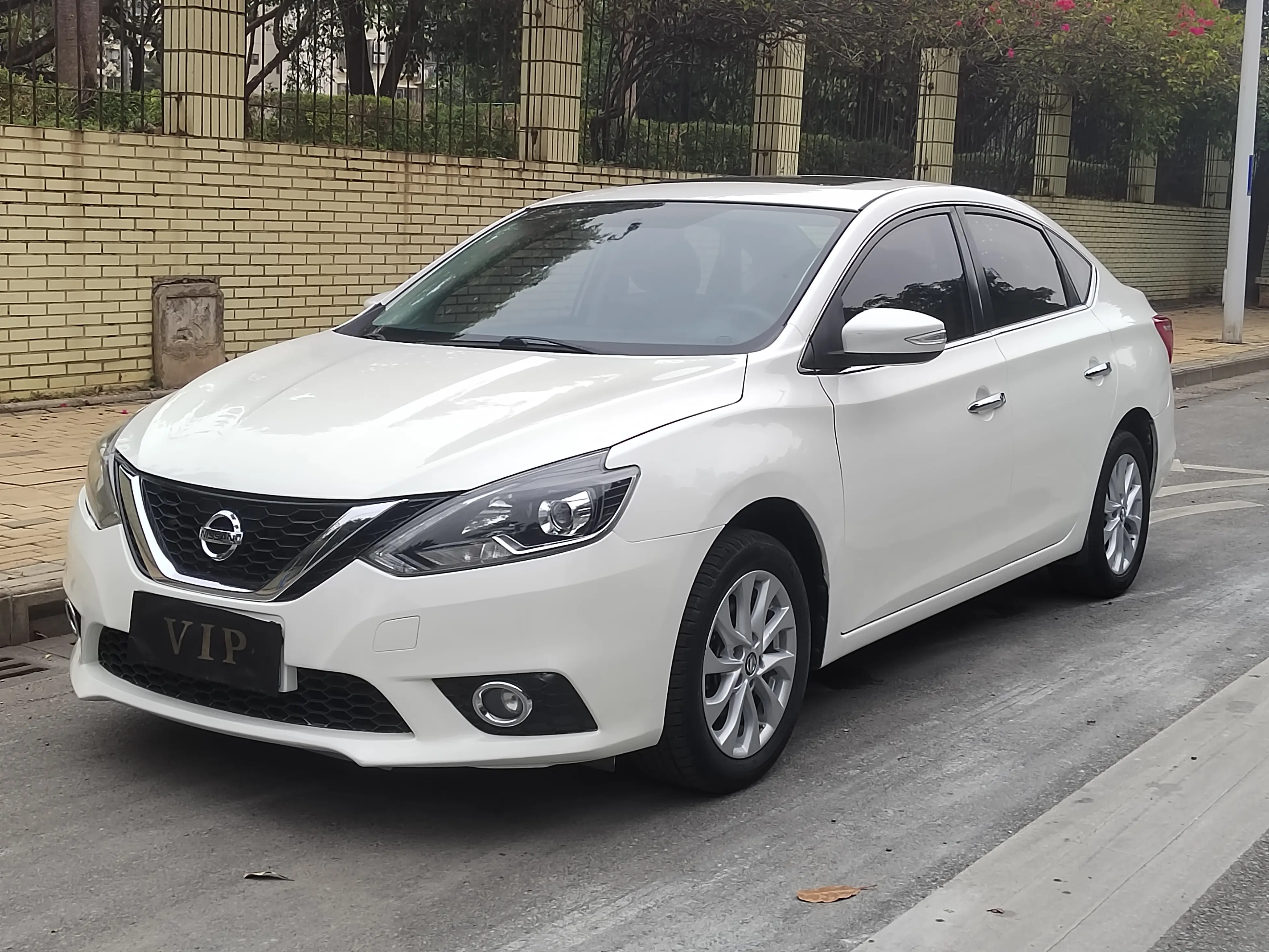 Nissan Sylphy  из Китая