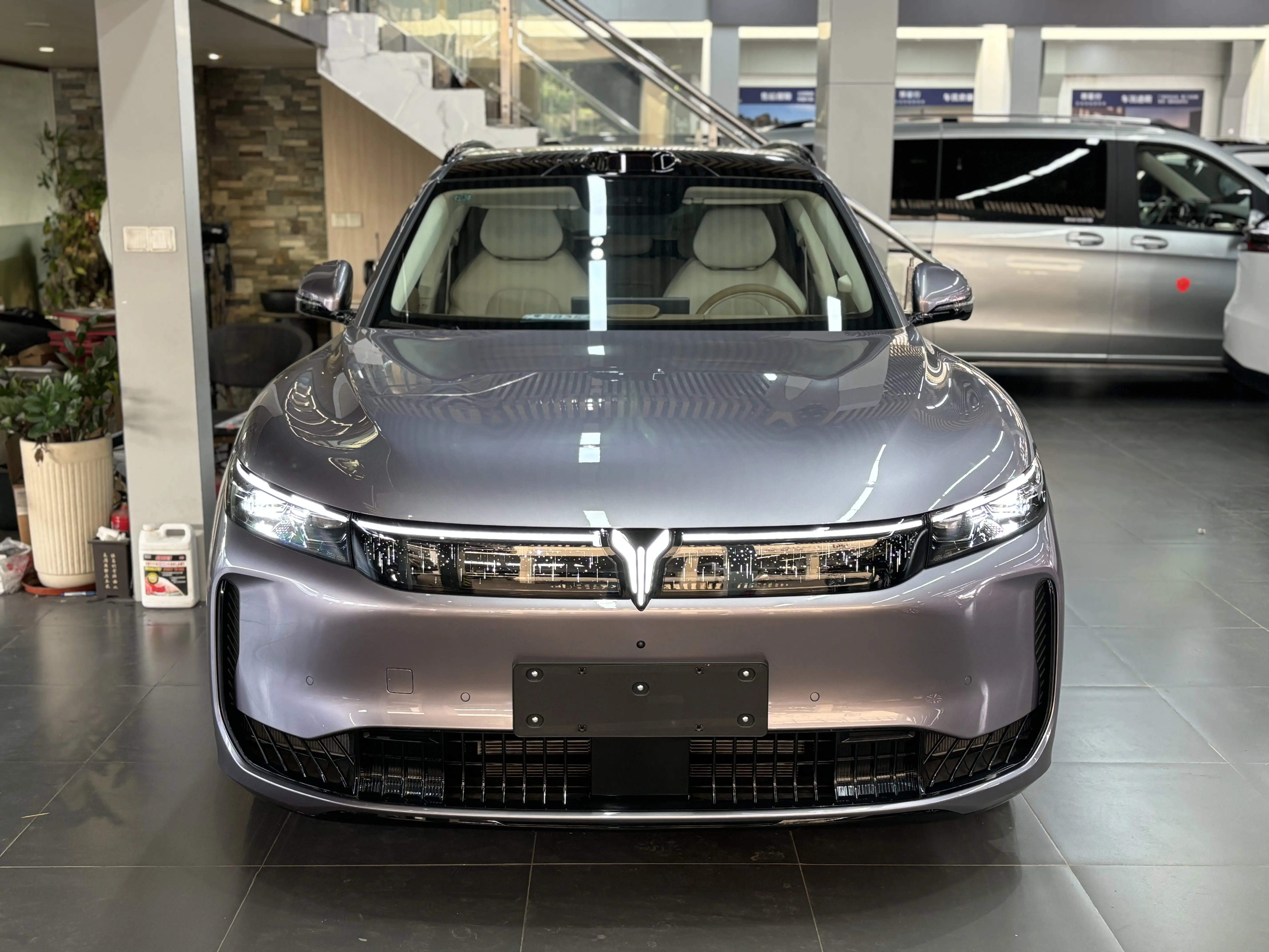 Voyah Lantu FREE  из Китая