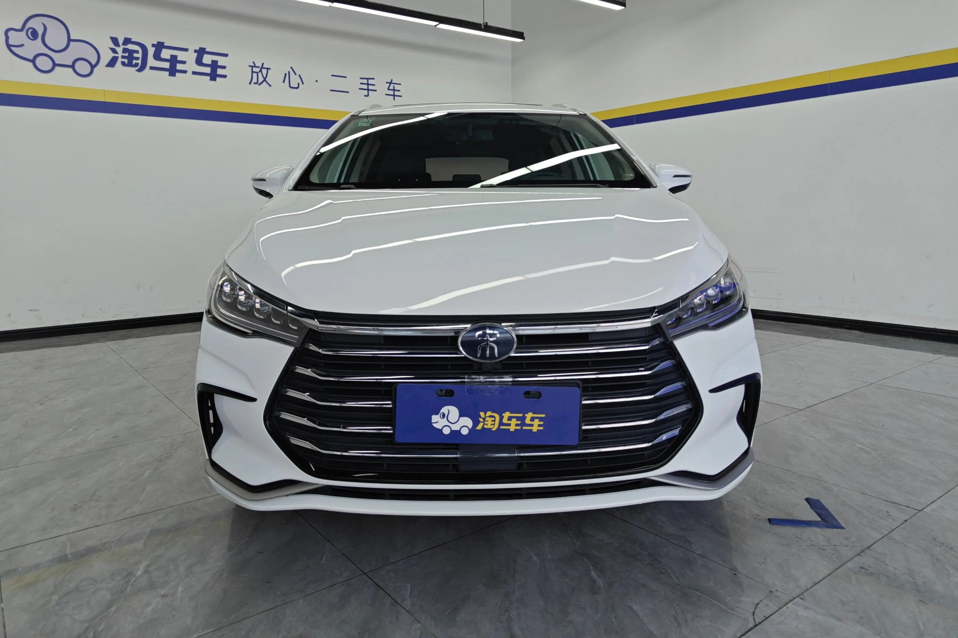 BYD Song MAX  из Китая