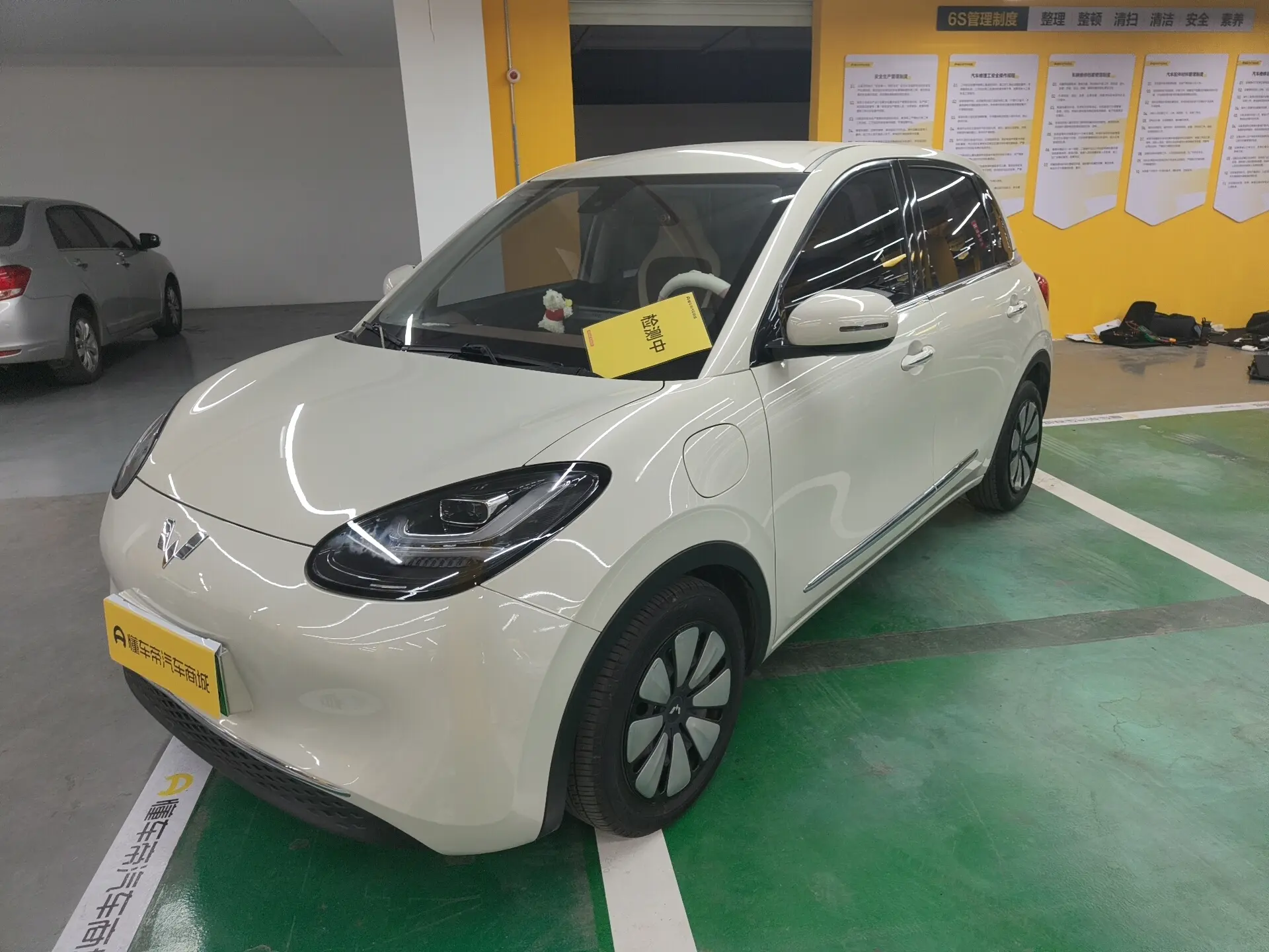 Wuling Bingo  из Китая