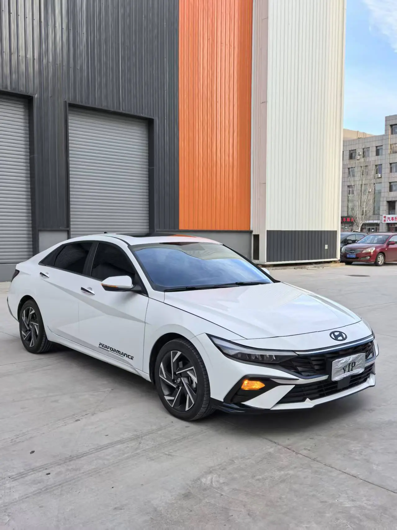 Hyundai Elantra  из Китая