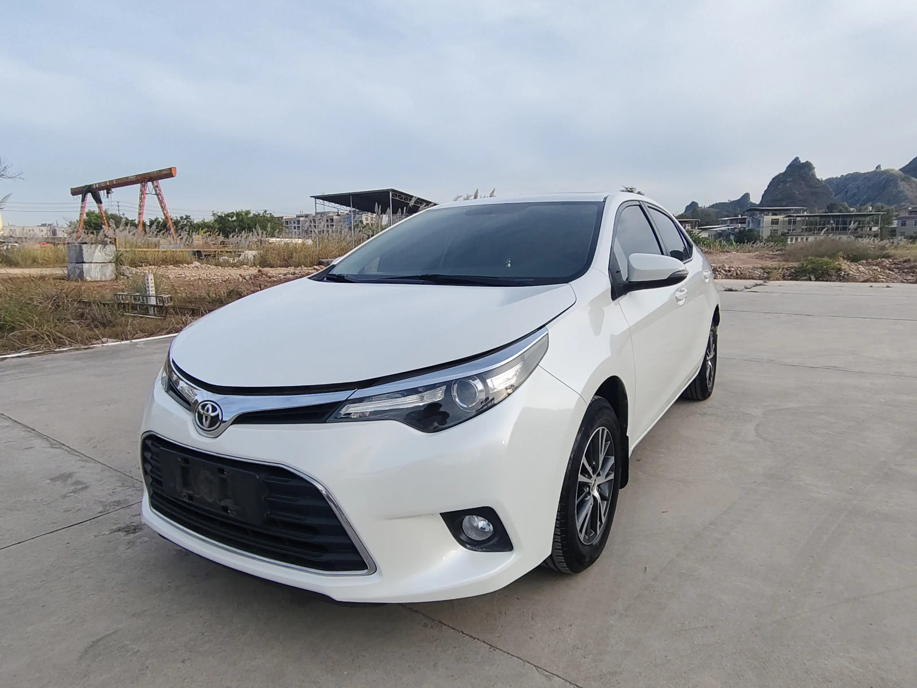 Toyota Levin (Lei Ling)  из Китая