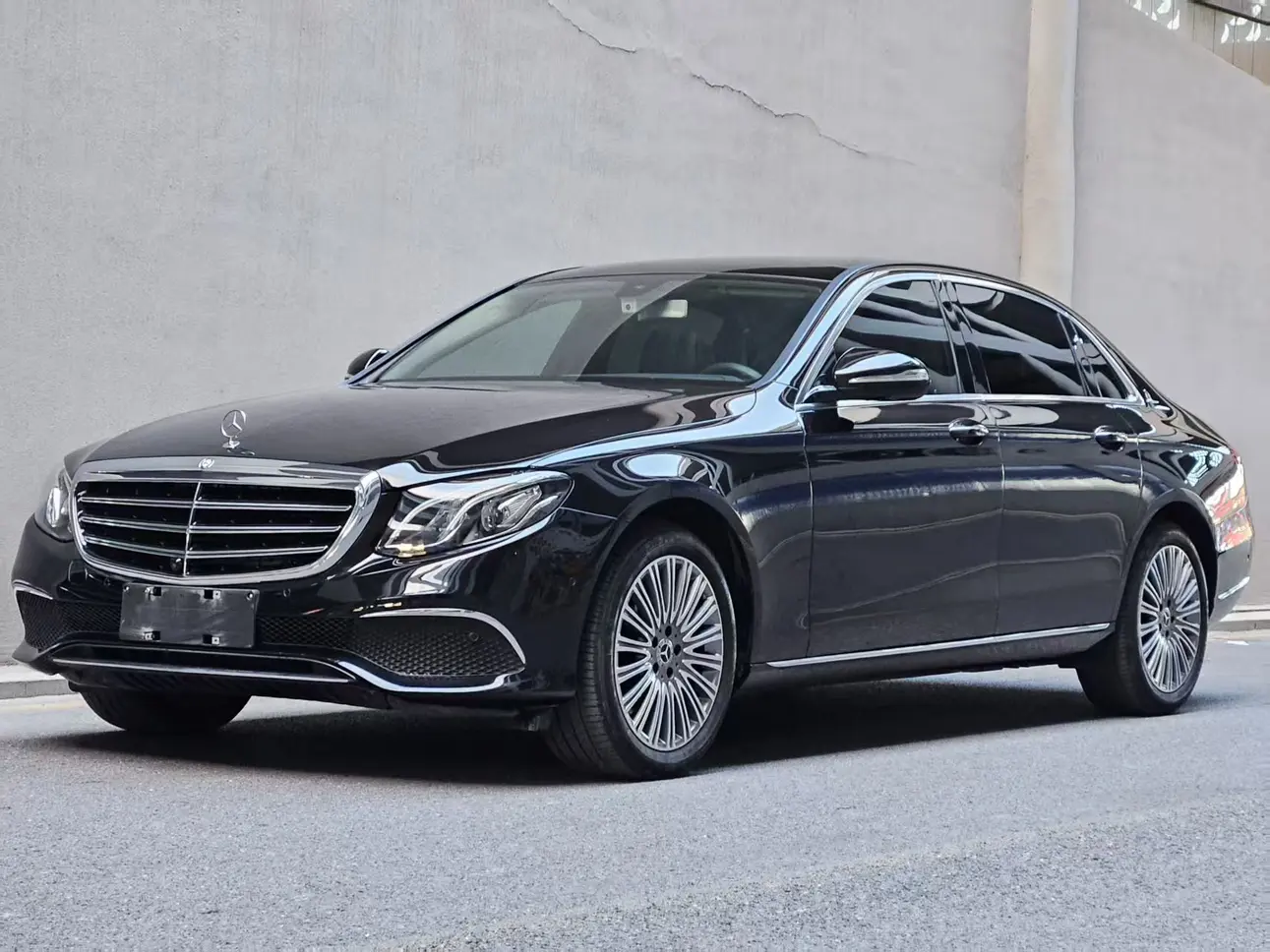Mercedes-Benz E-Class  из Китая