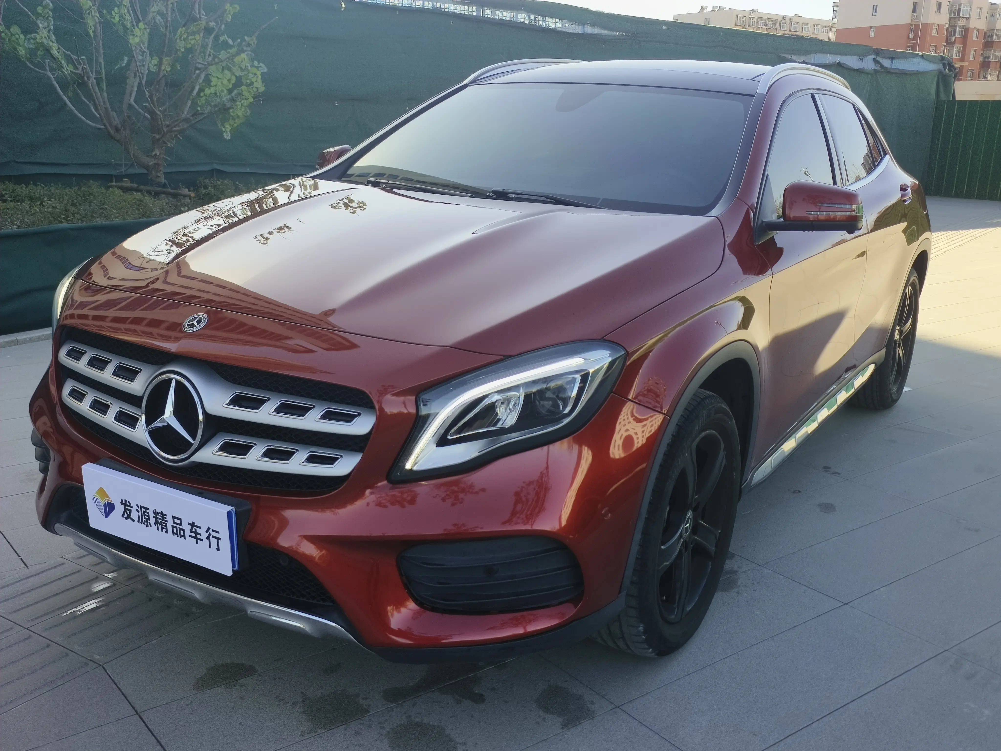 Mercedes-Benz GLA  из Китая