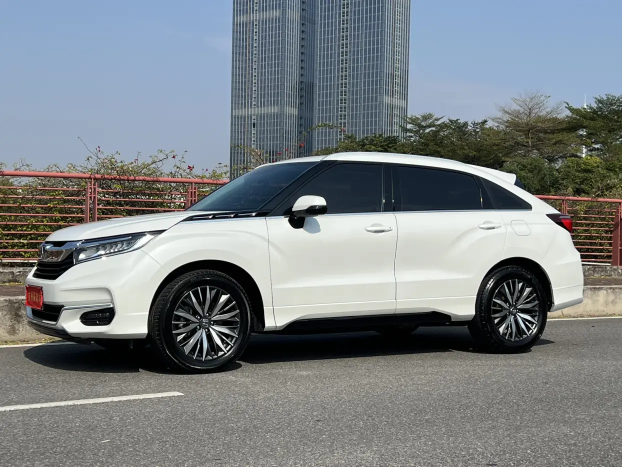 Honda Avancier (Crown Road)  из Китая