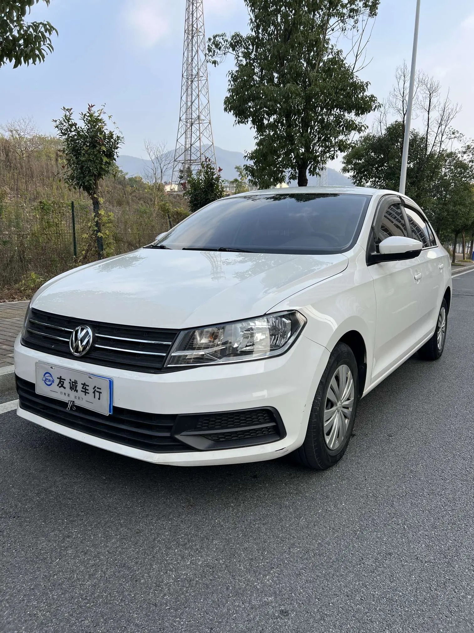 Volkswagen Santana  из Китая