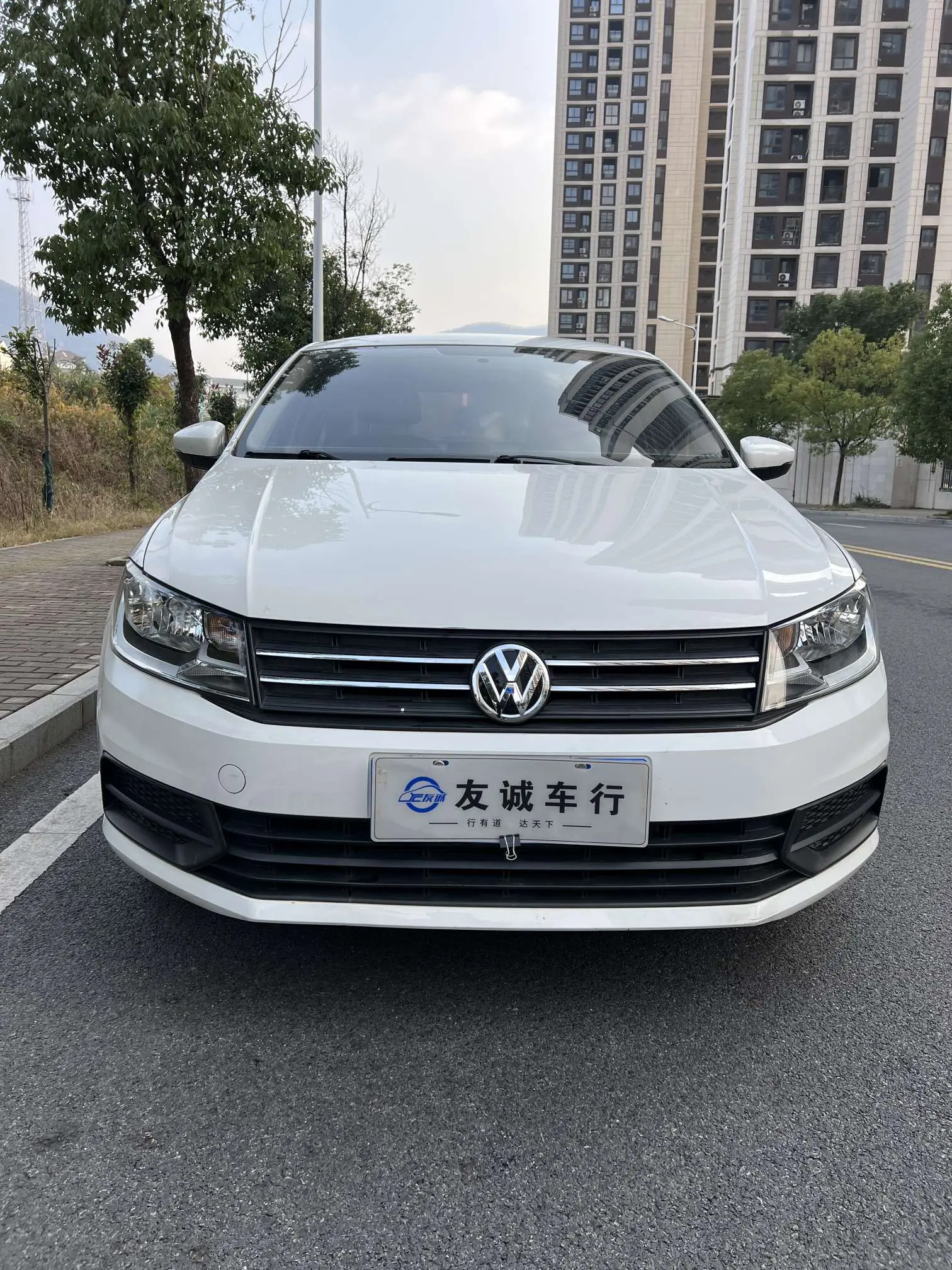 Volkswagen Santana  из Китая