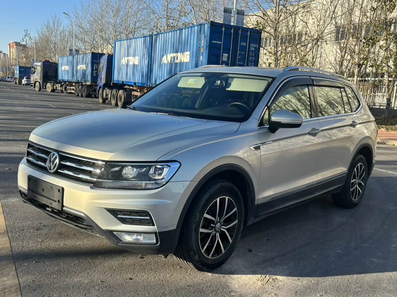 Volkswagen Tiguan L  из Китая