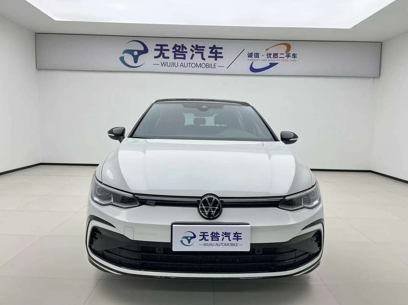 Volkswagen Golf  из Китая