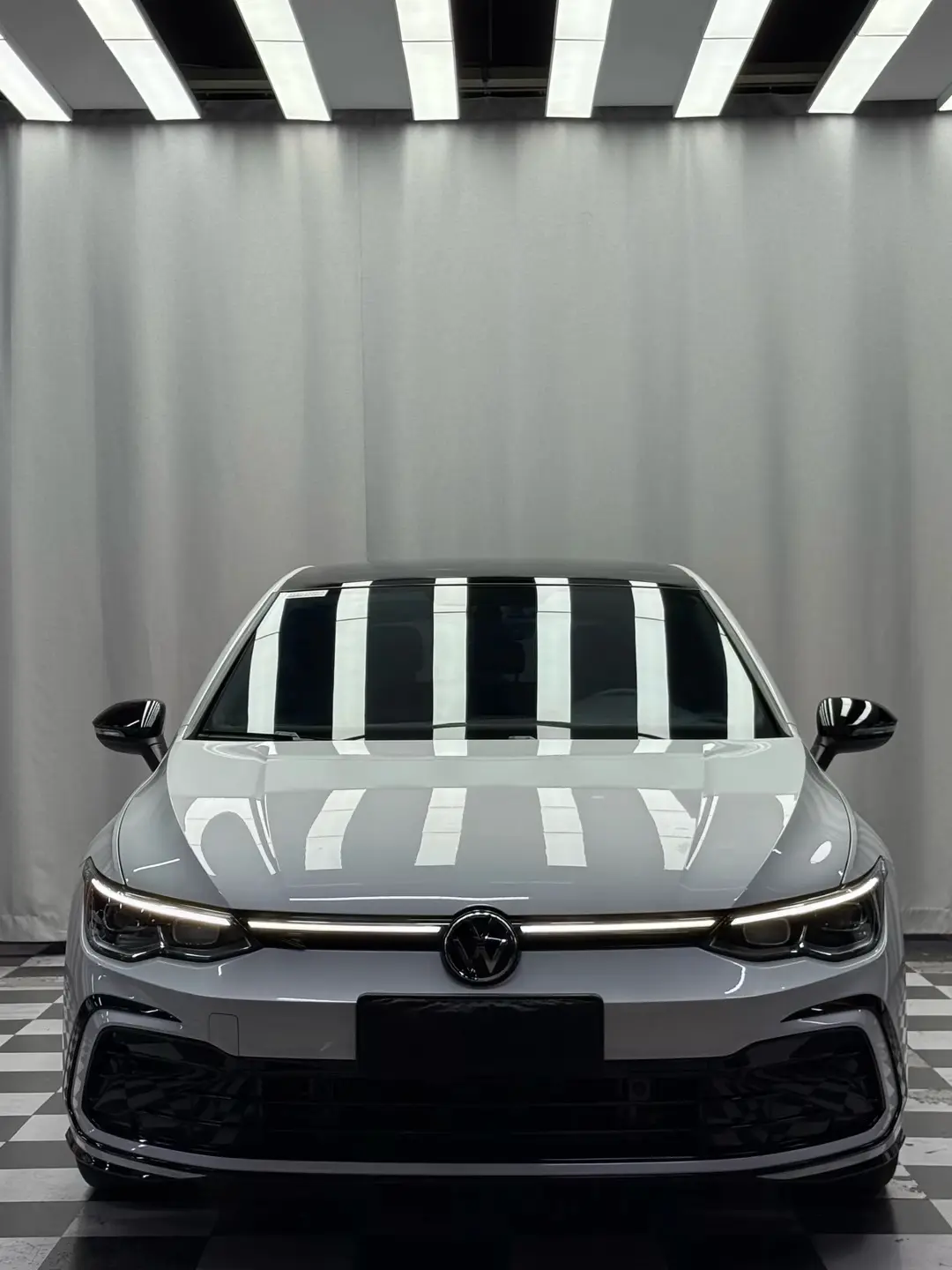 Volkswagen Golf  из Китая