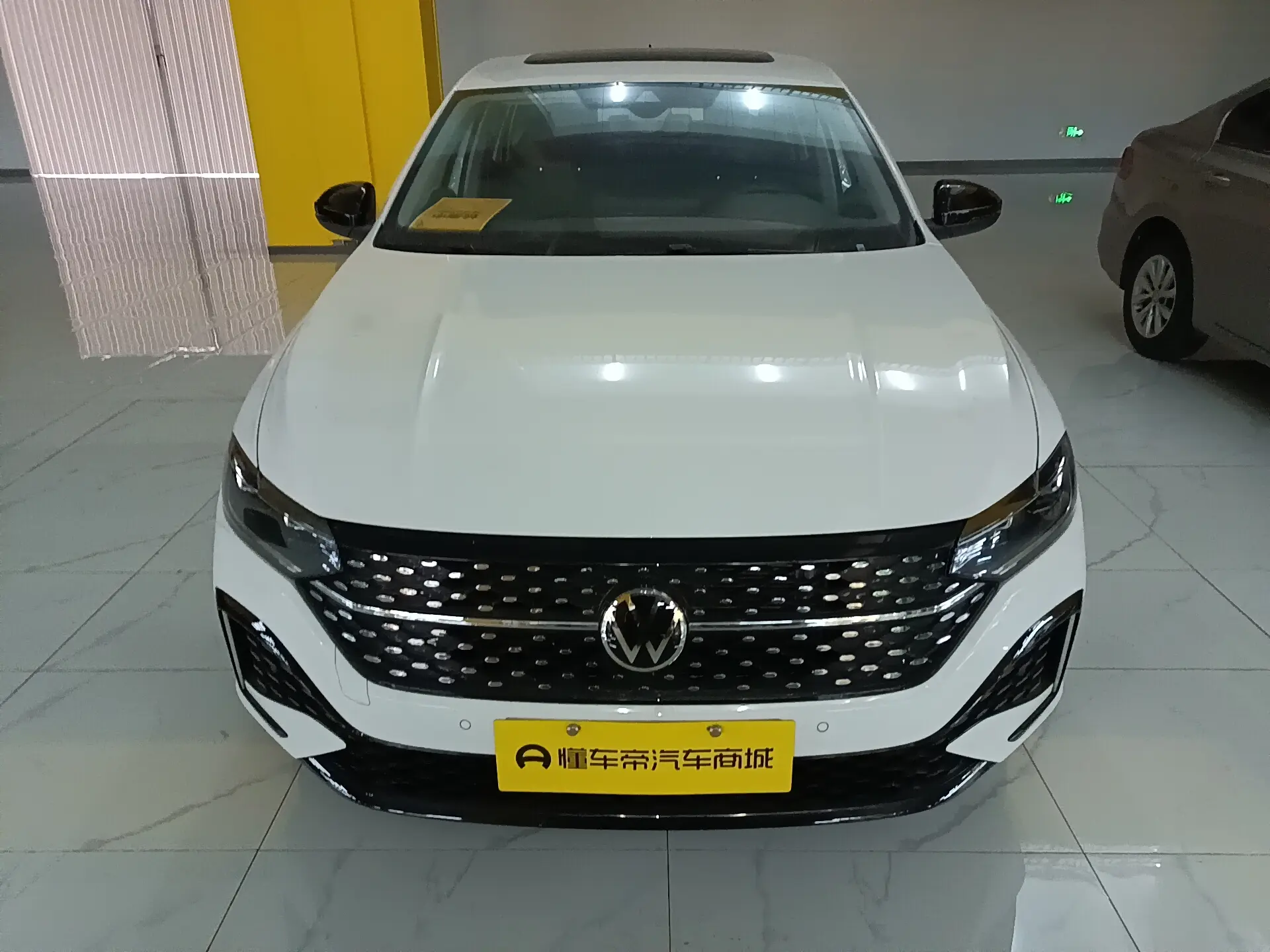 Volkswagen Lavida  из Китая