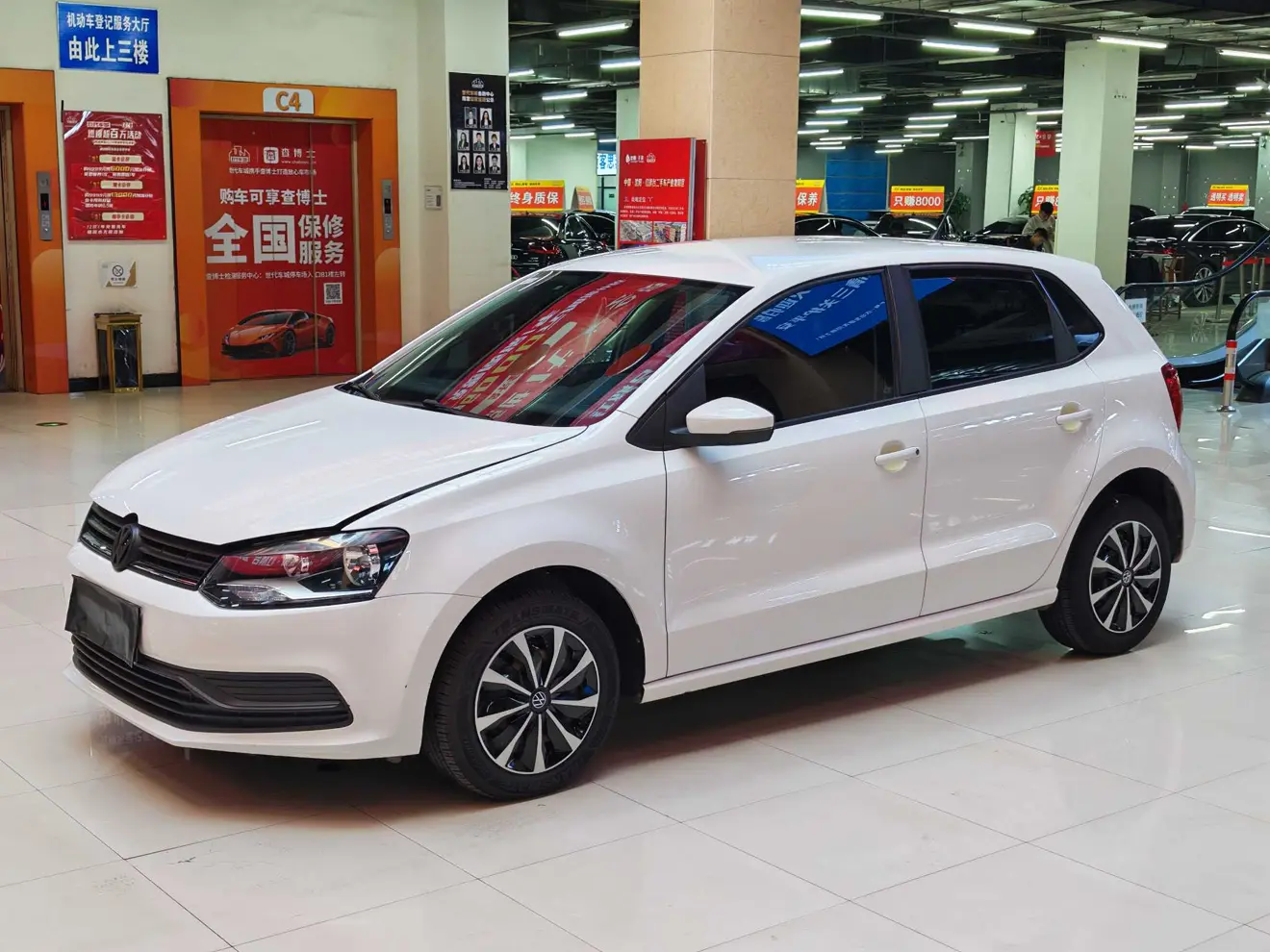 Volkswagen Polo  из Китая