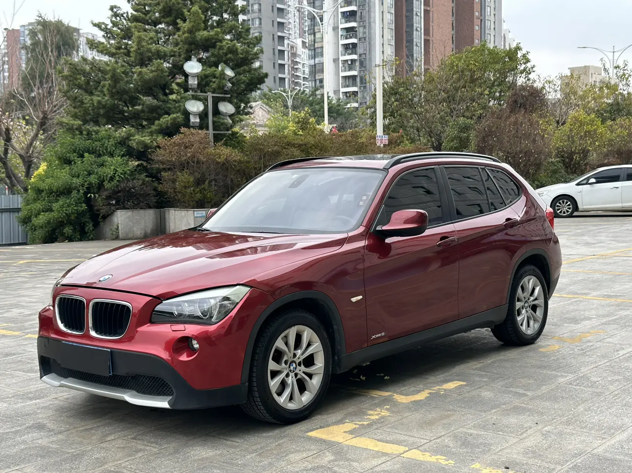 BMW X1 (imported)  из Китая