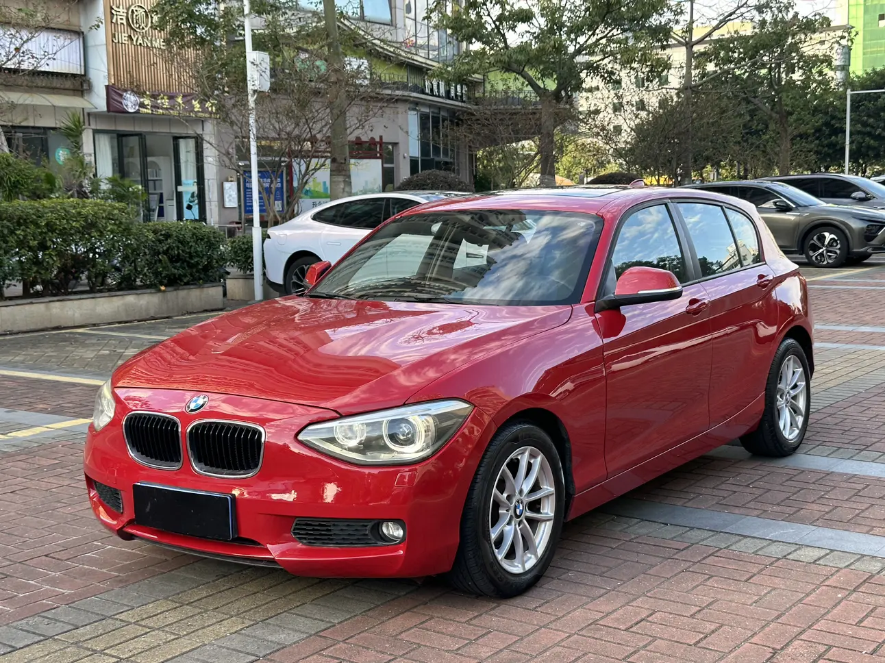 BMW 1 Series (imported)  из Китая