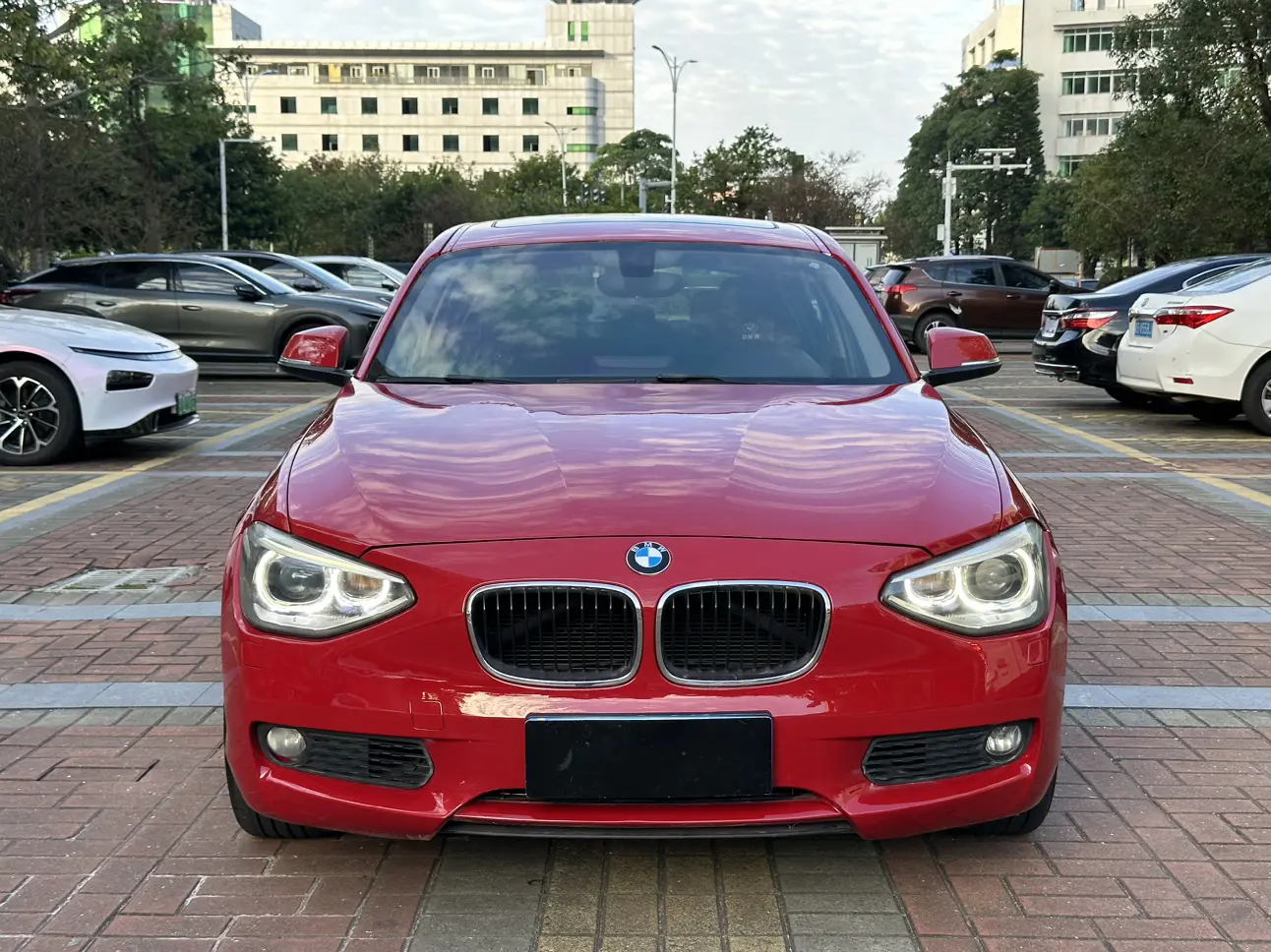 BMW 1 Series (imported)  из Китая