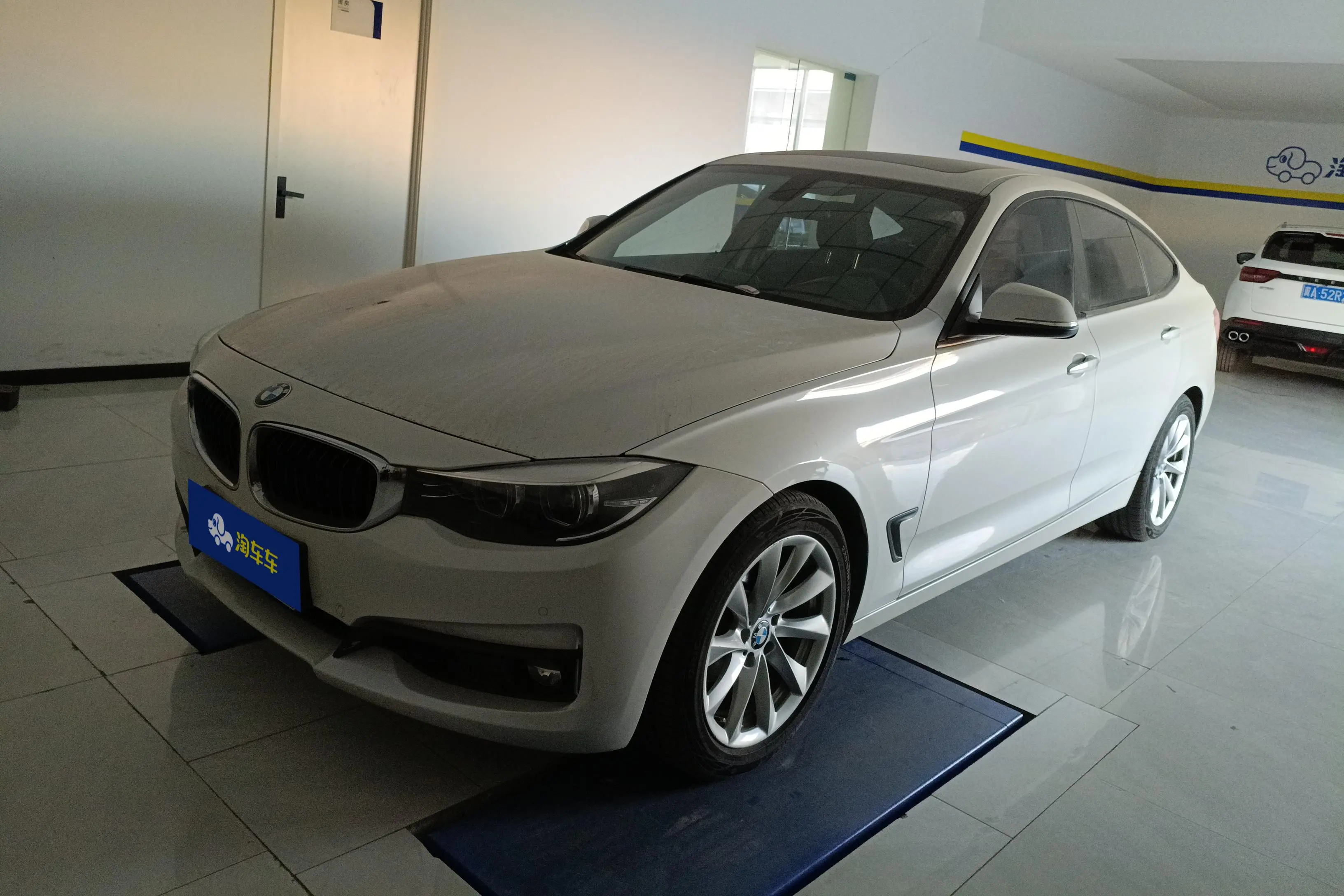 BMW 3 Series GT  из Китая