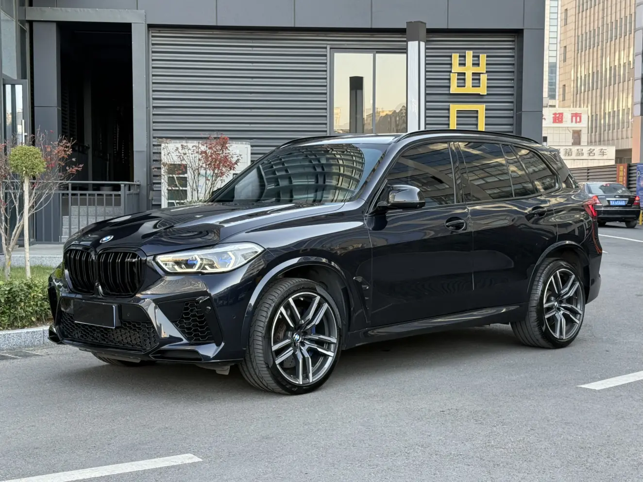 BMW X5M  из Китая