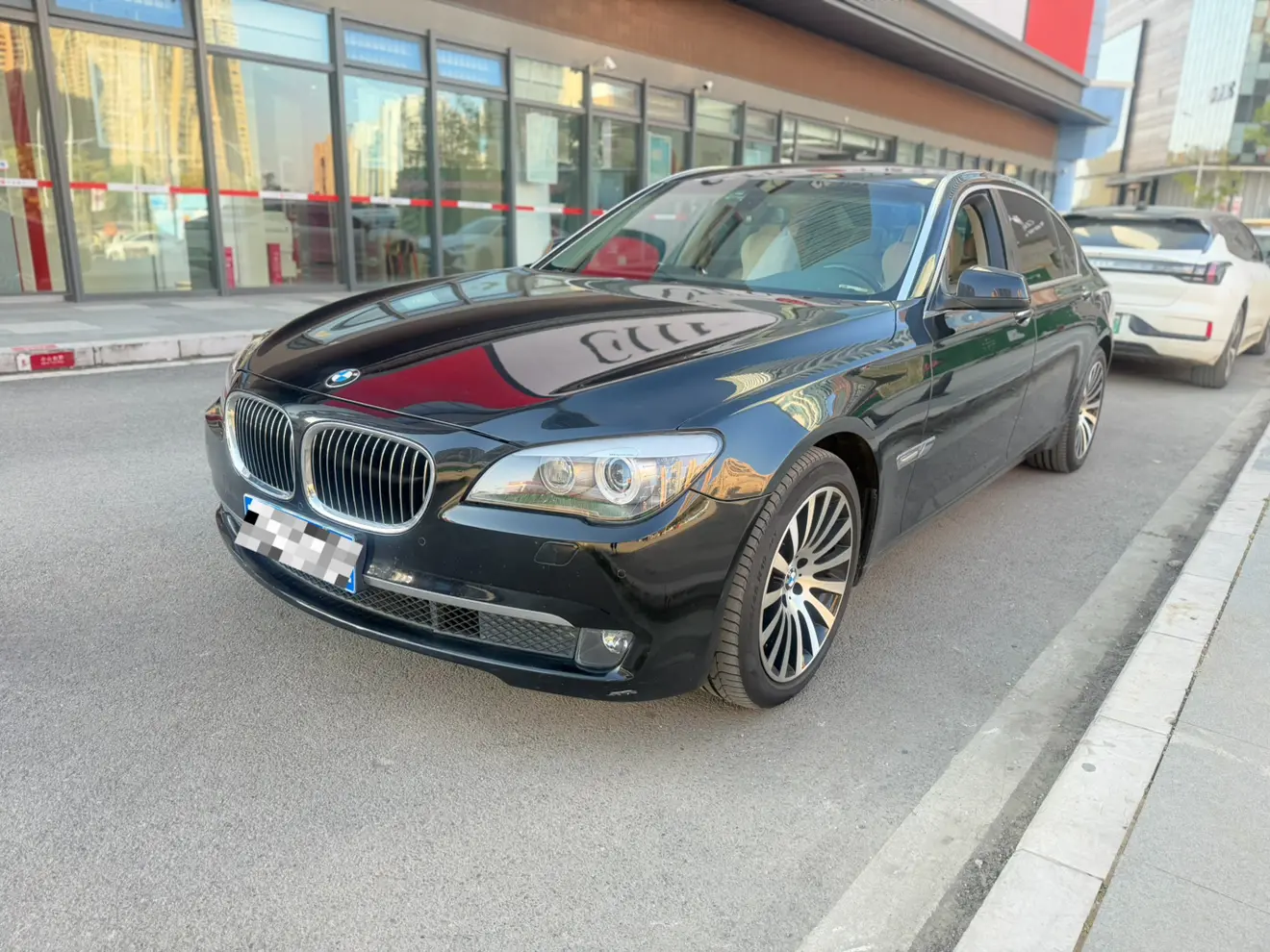 BMW 7 Series  из Китая