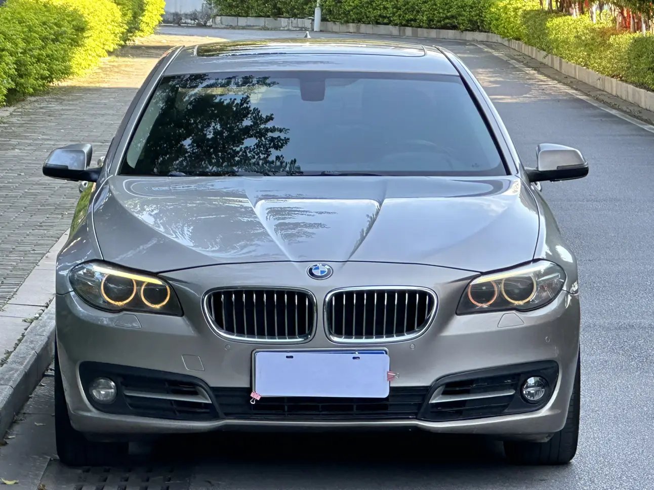 BMW 5 Series  из Китая