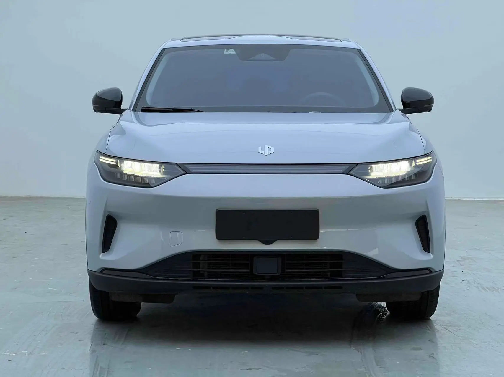 Leapmotor Zero running C11  из Китая