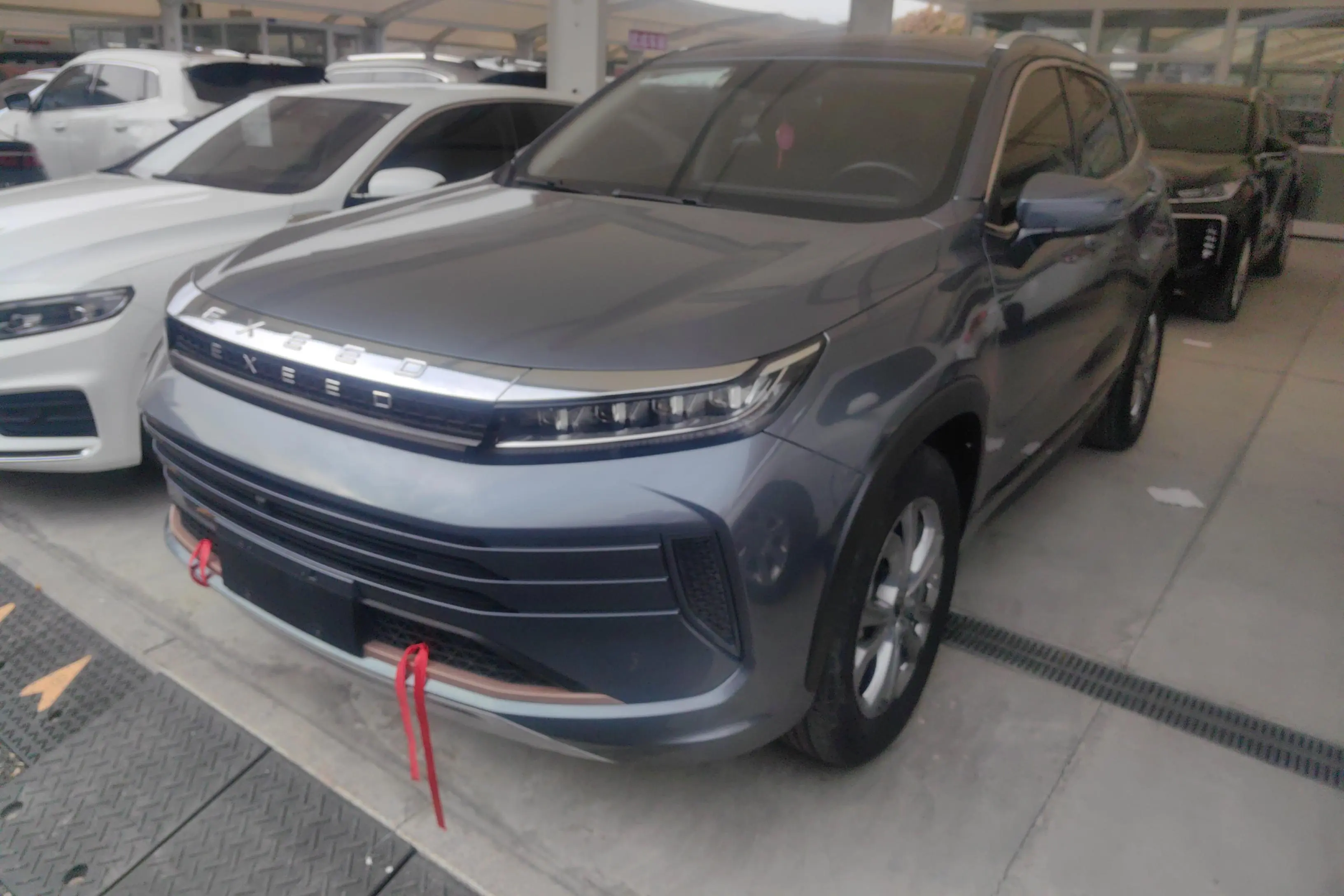 Exeed LX (Chasing the stars)  из Китая