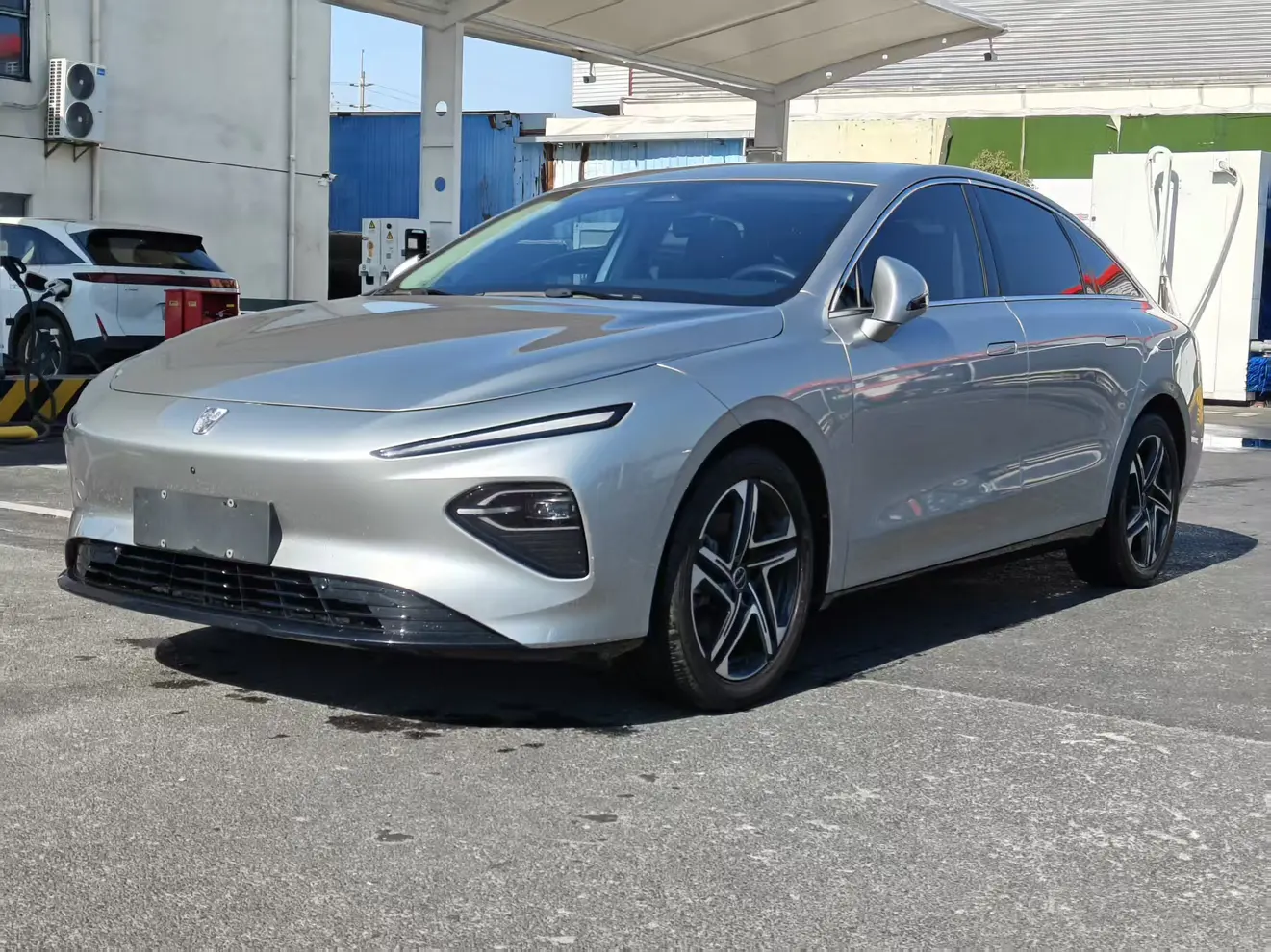 Roewe D7 EV  из Китая