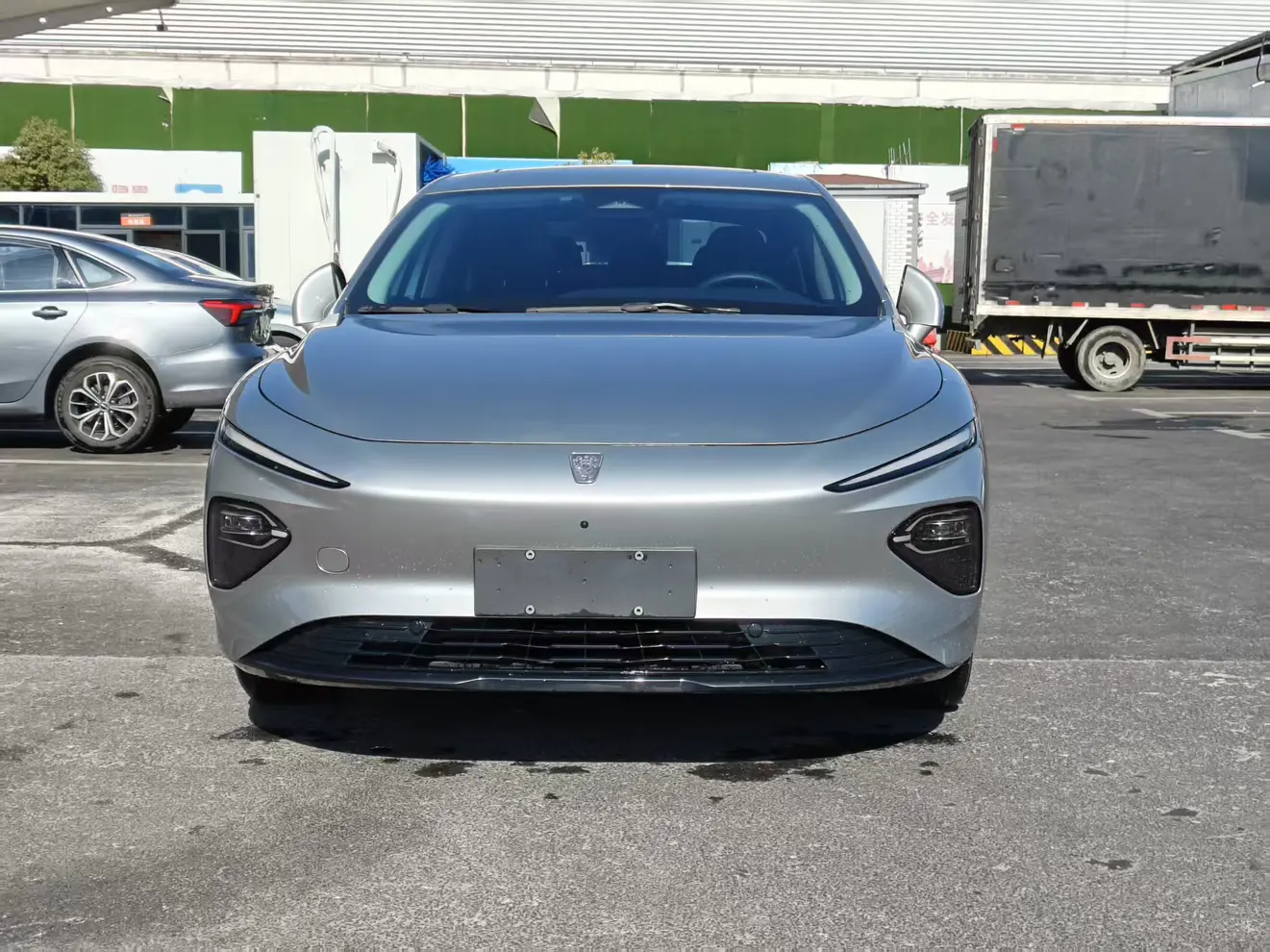 Roewe D7 EV  из Китая