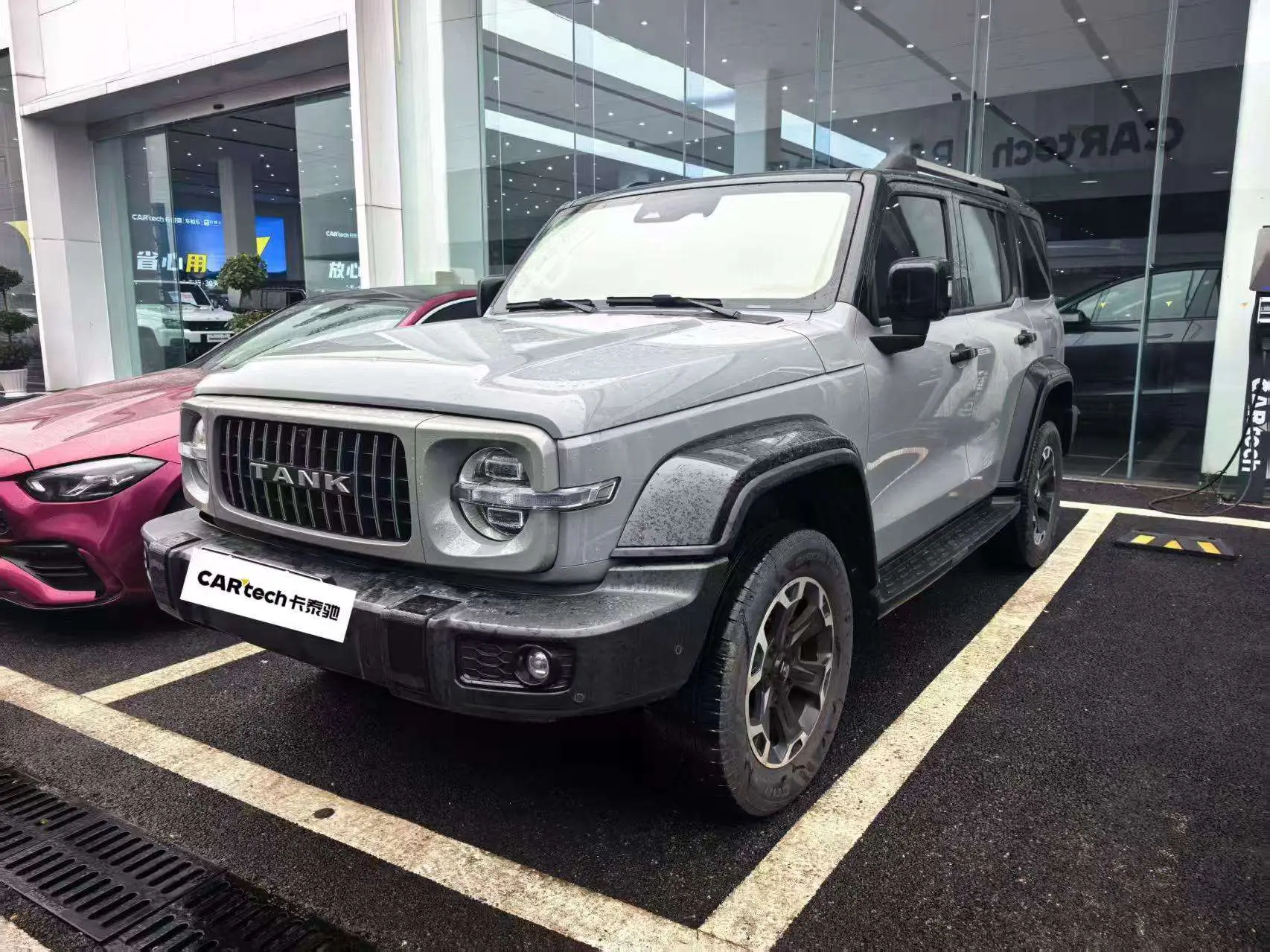 Tank 300 Hi4-T  из Китая