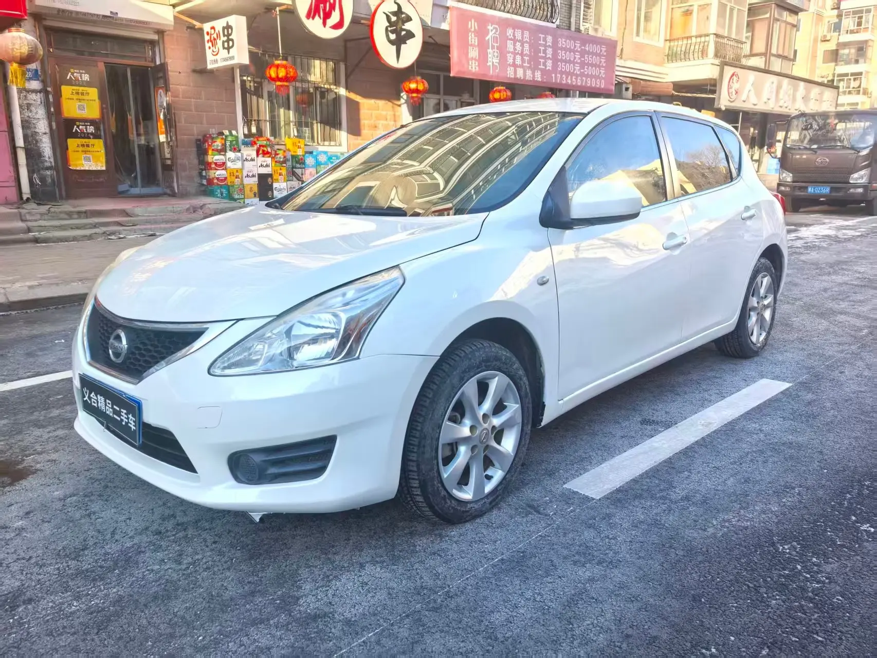 Nissan Tiida  из Китая