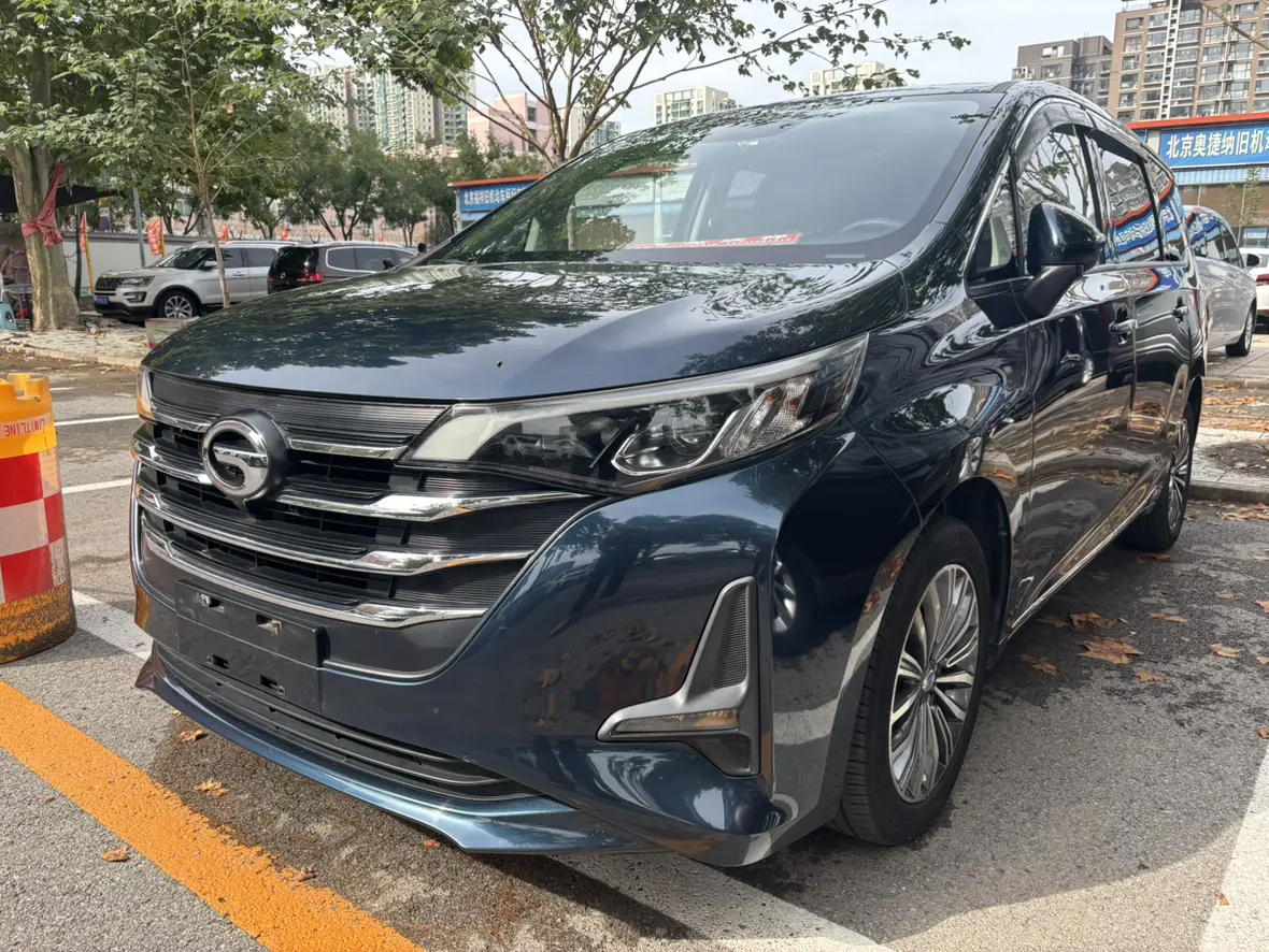 GAC Trumpchi M6  из Китая