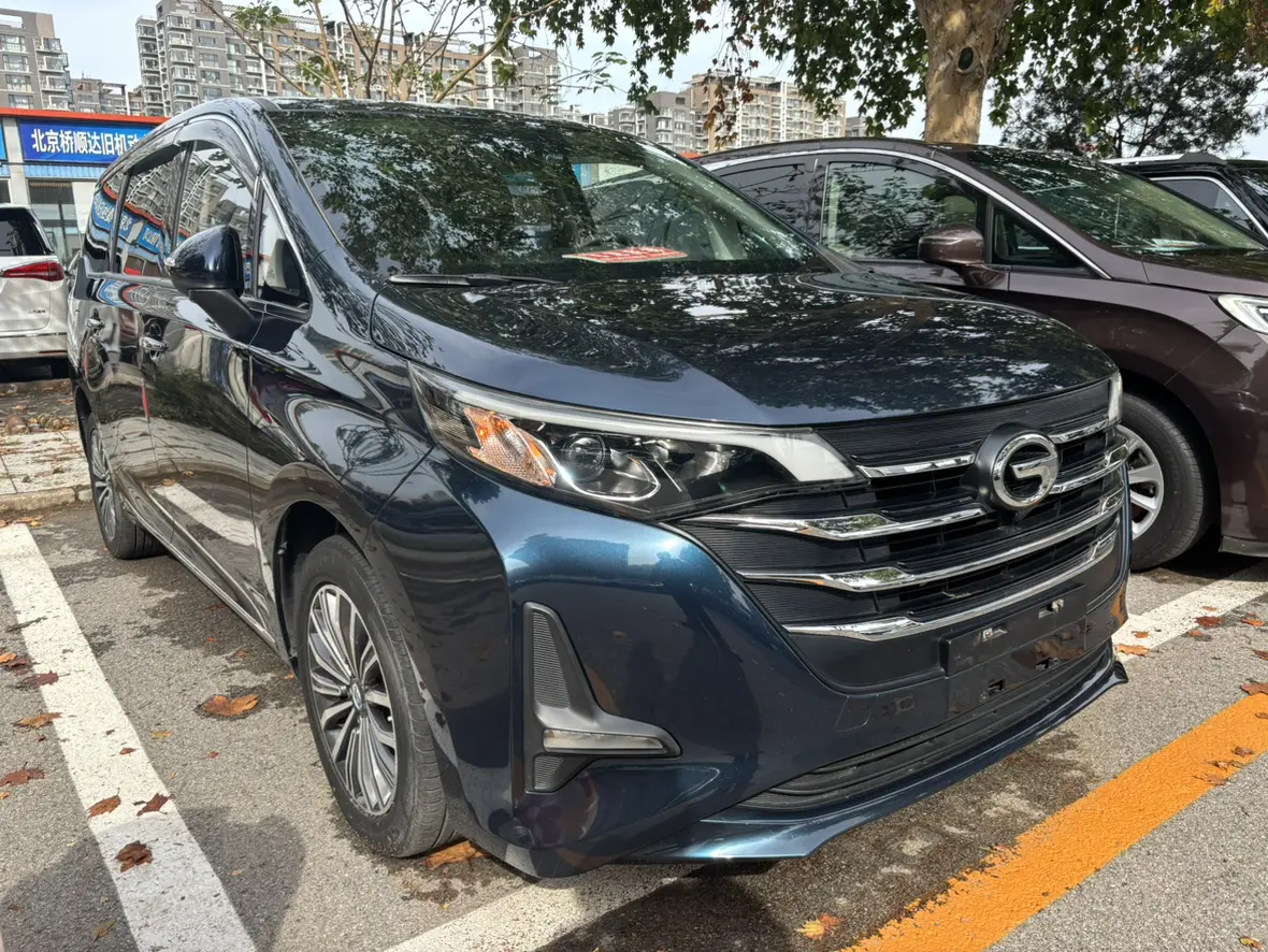 GAC Trumpchi M6  из Китая