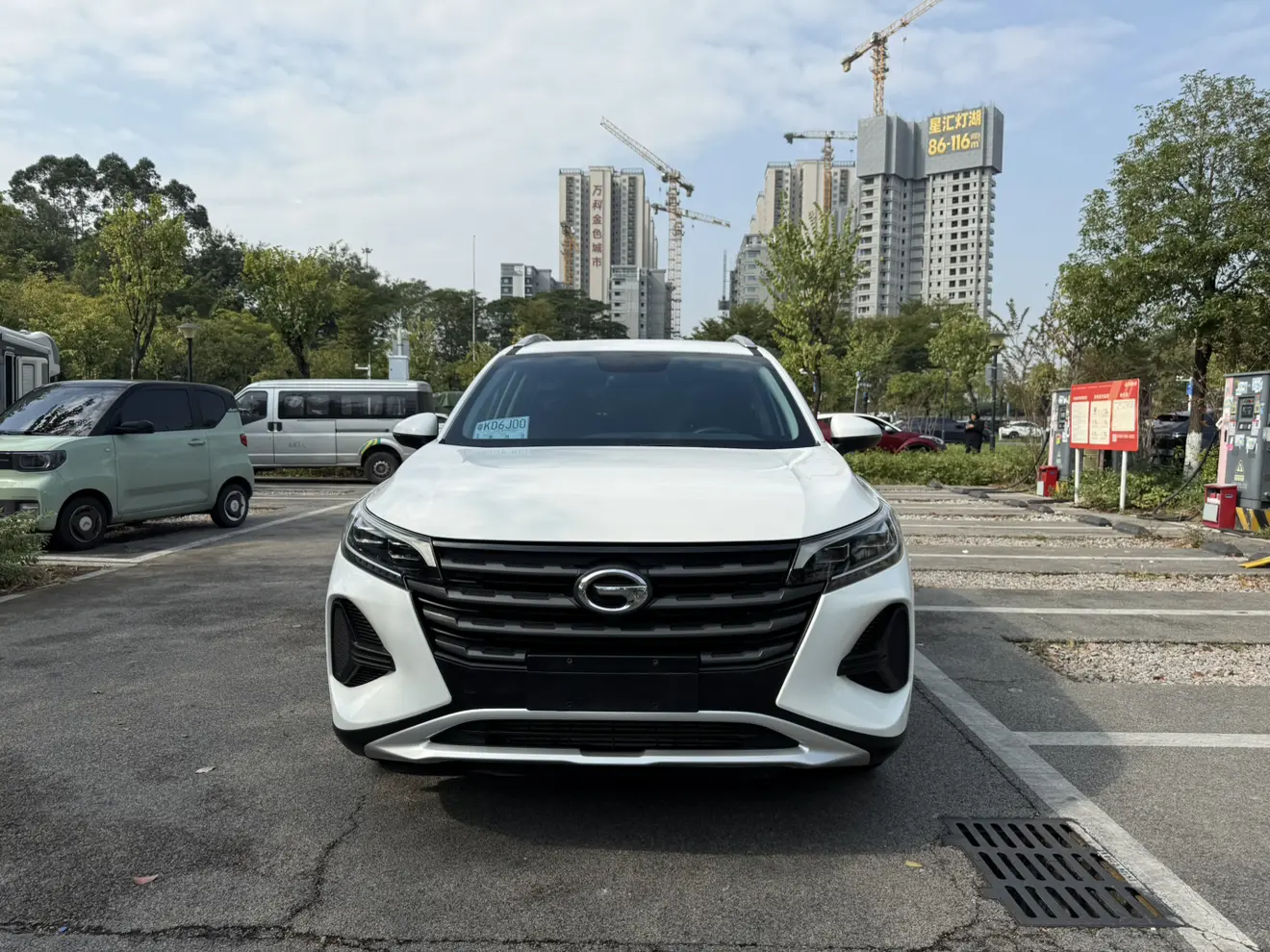 GAC Trumpchi GS4  из Китая