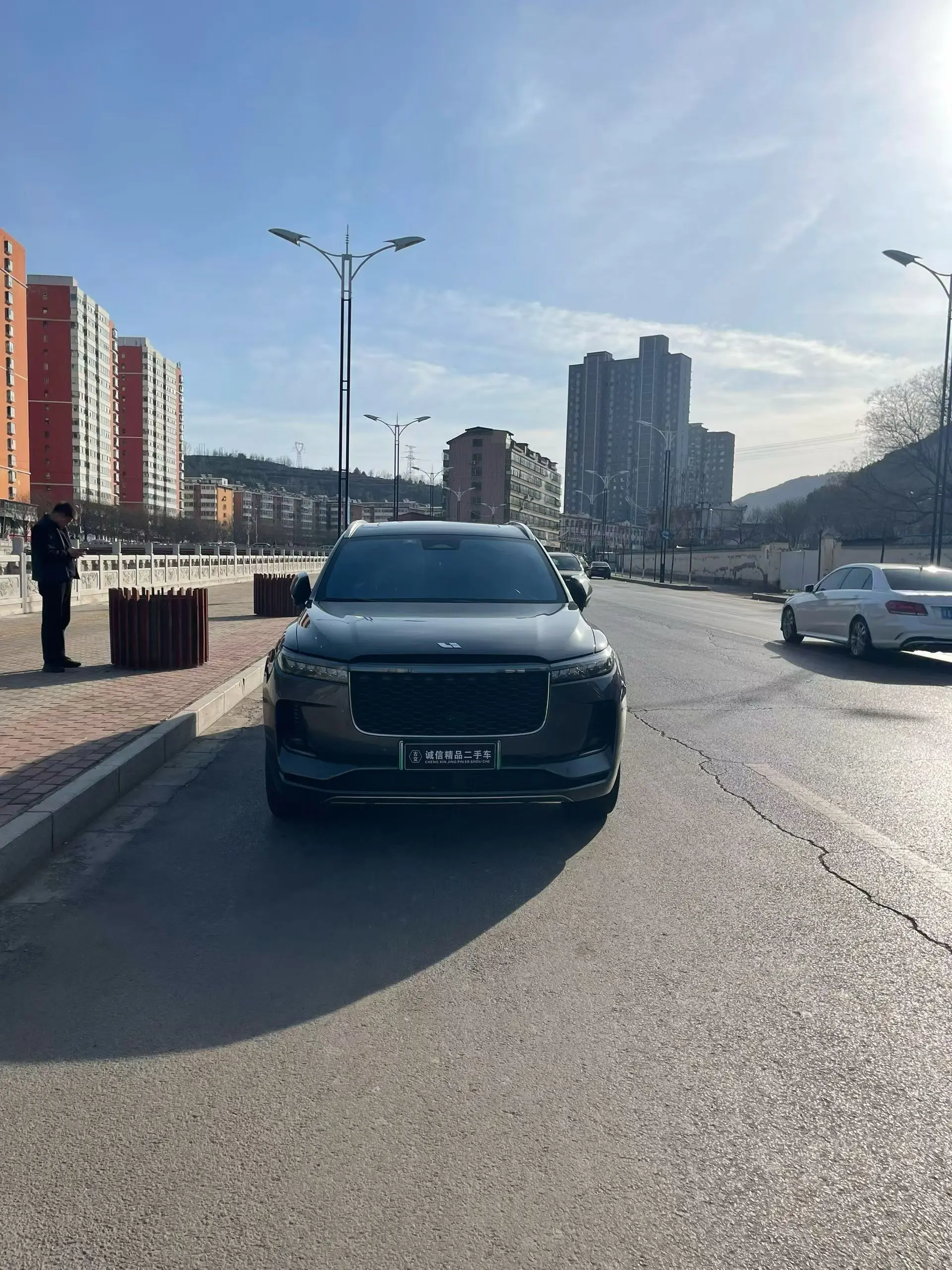 Li ONE (Ideal ONE)  из Китая