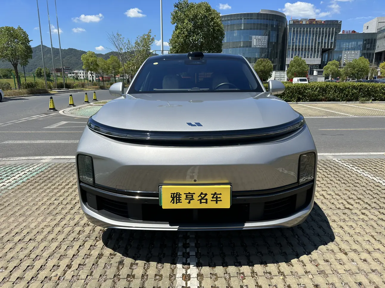 Li L9 (Ideal L9)  из Китая