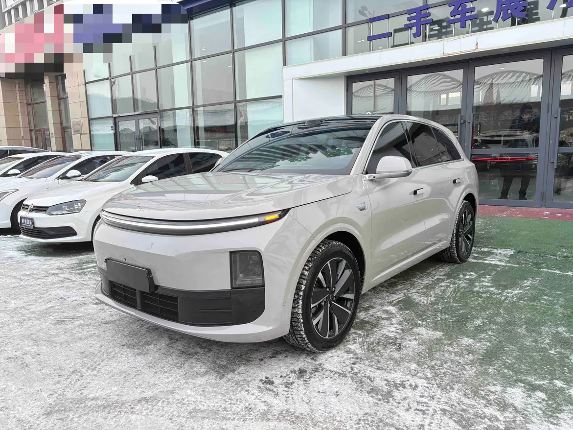 Li L6 (Ideal L6)  из Китая