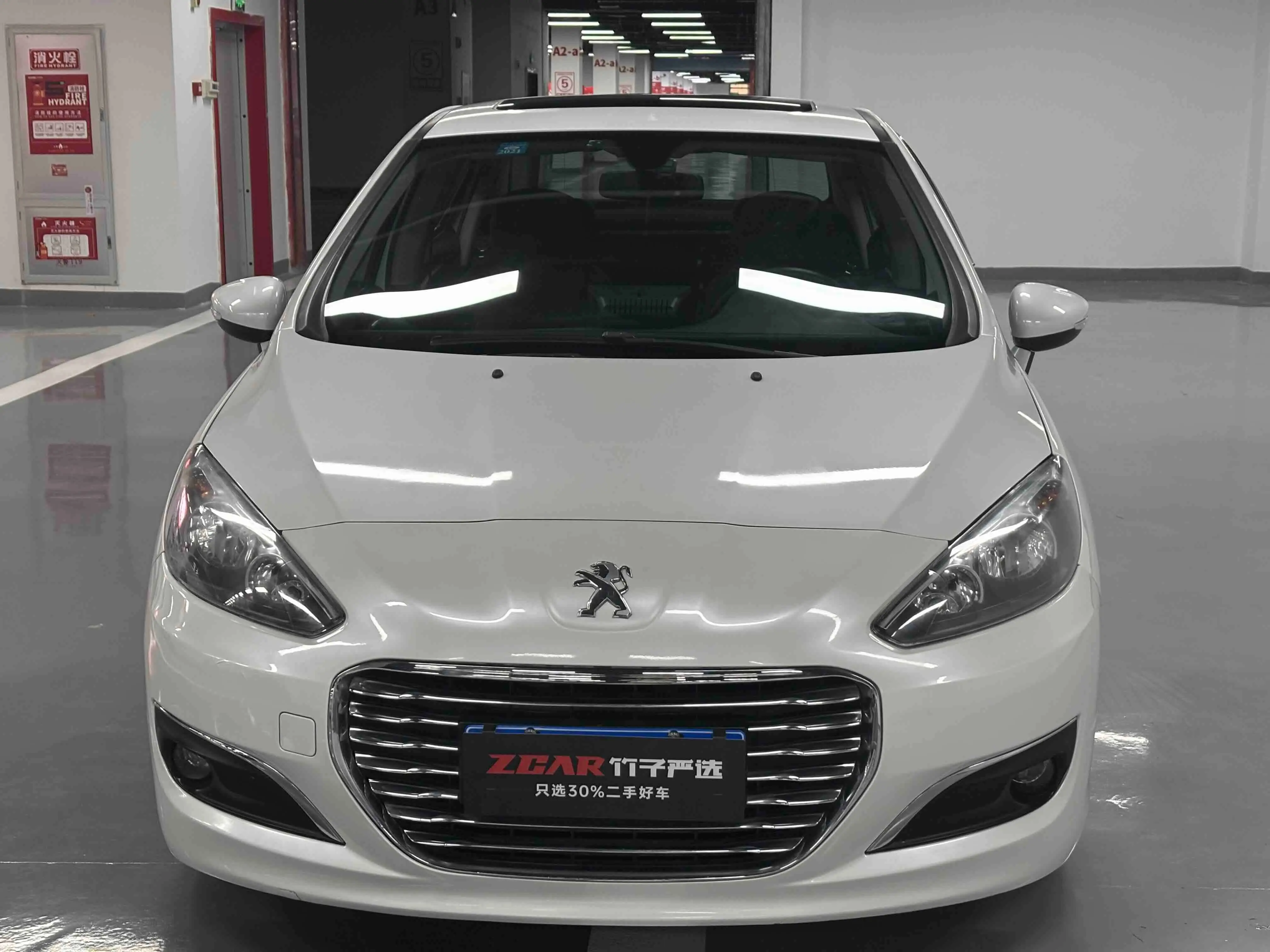 Peugeot 308  из Китая